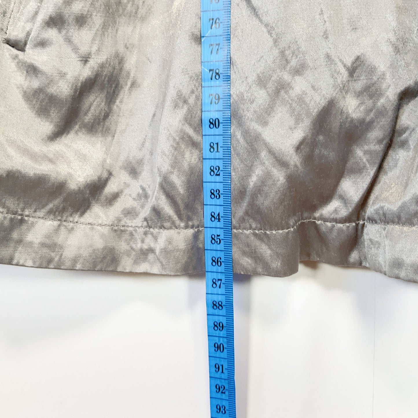 MAX - Metallic Drawstring Windbreak Jacket