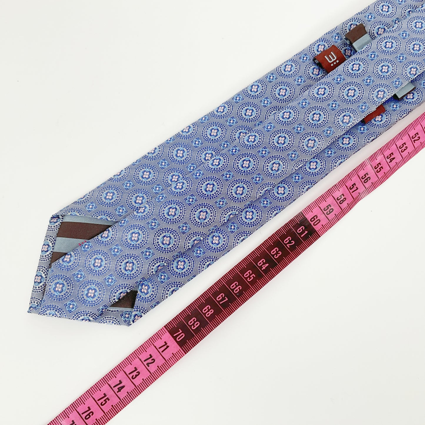 3 Wise Men - Blue-Gray Medallion Silk Tie