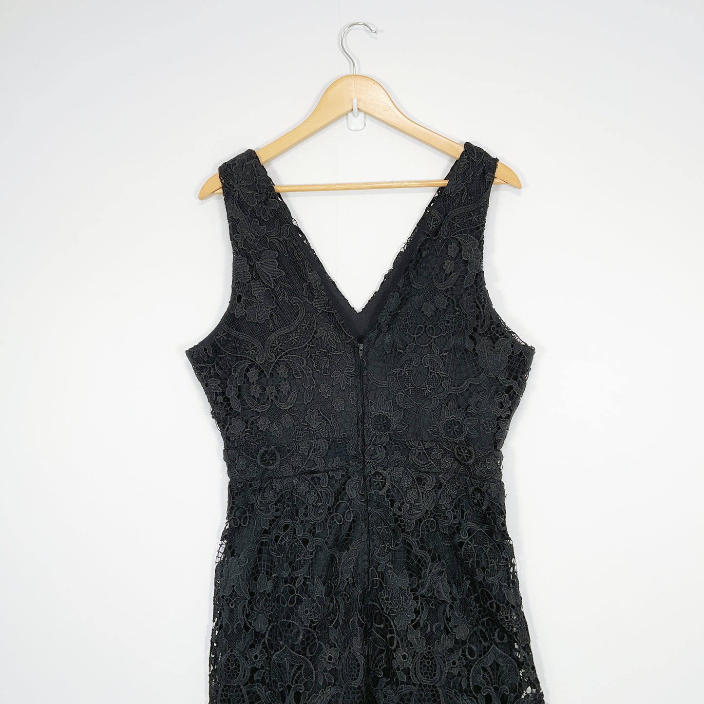 Pagani - Below-Knee Black Lace Dress