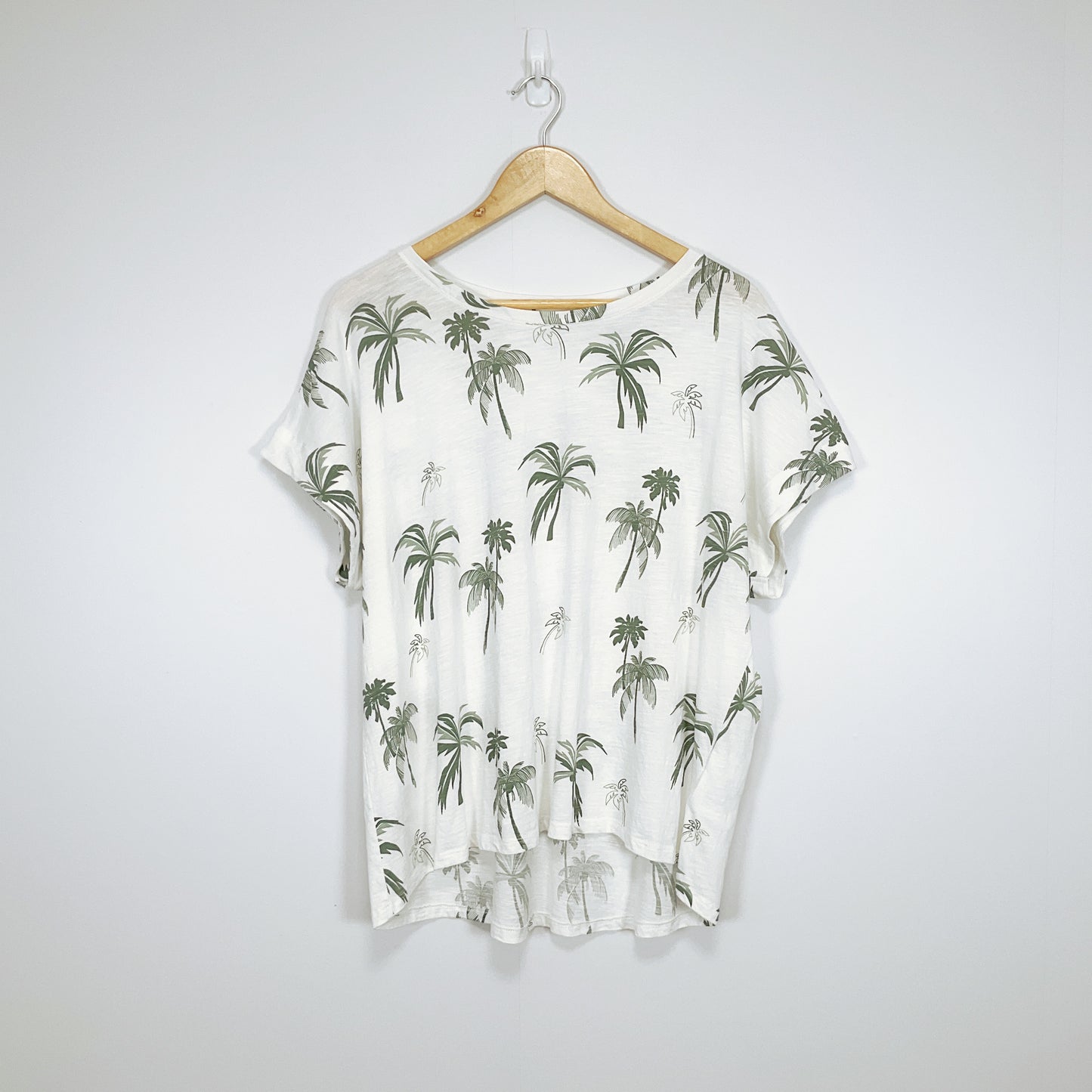 ZEST - White Palms Crewneck Top