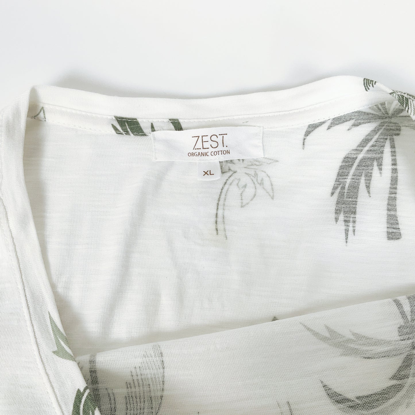 ZEST - White Palms Crewneck Top