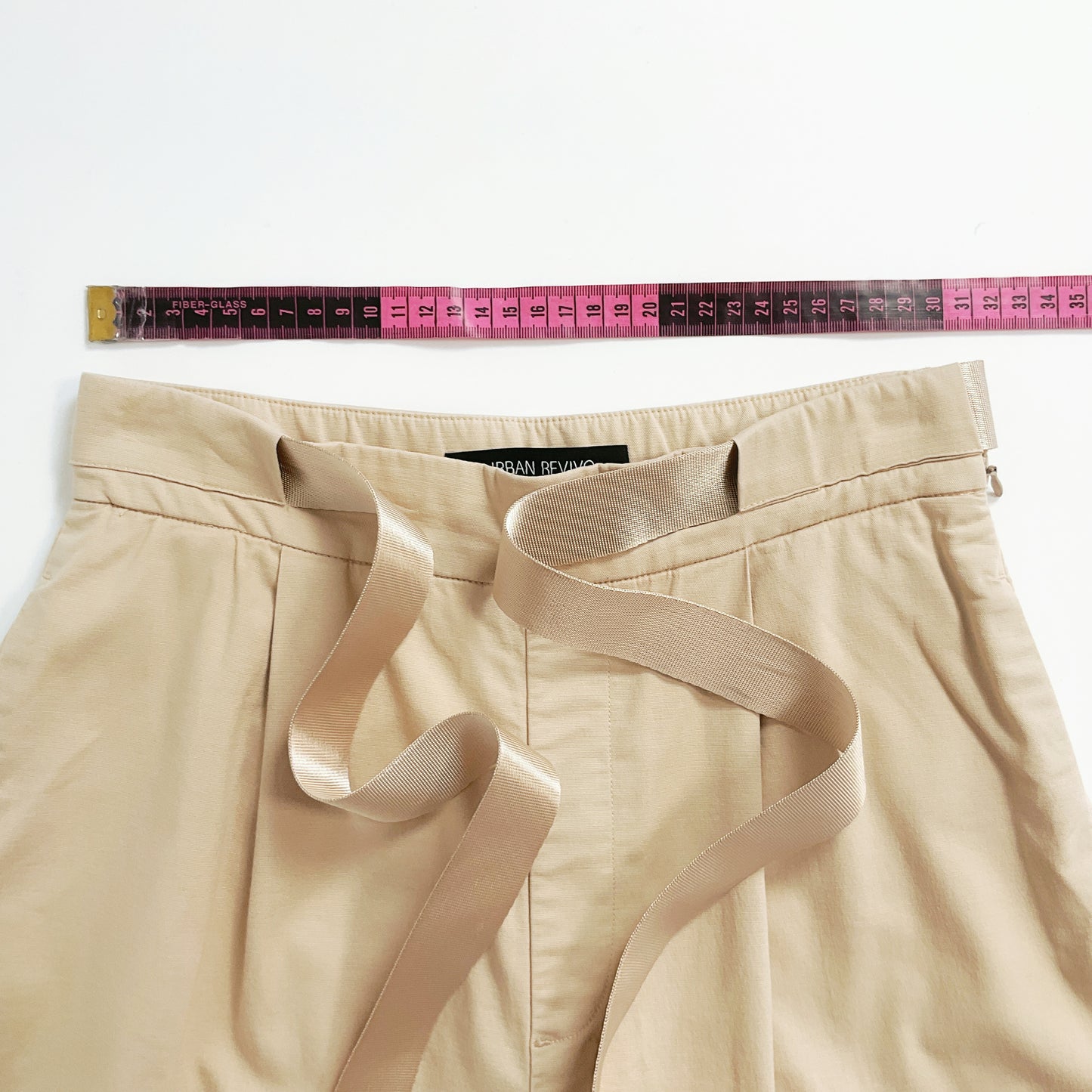 Urban Revivo - Wide-Leg Belted Trousers – Beige