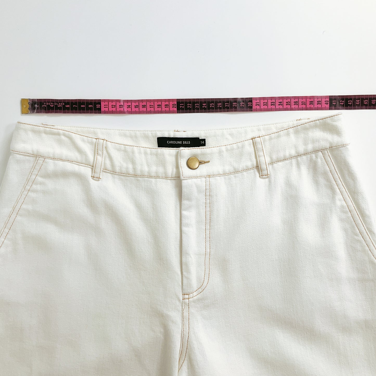 Caroline Sills - White Caro Jean