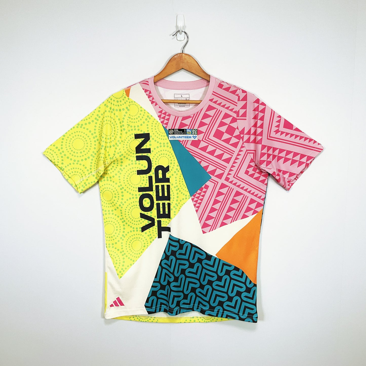 ADIDAS - FIFA Womens World Cup 2023 Volunteer Short Sleeved Top