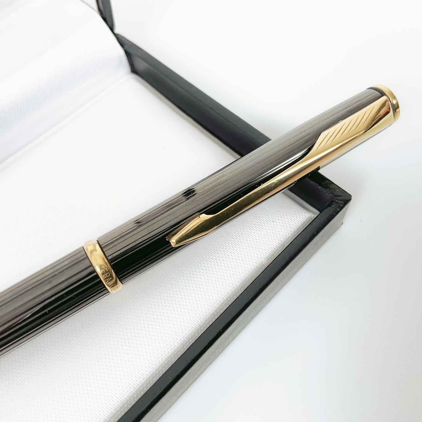 Parker - Insignia Twist Mechanism Ballpoint Pen in Metallic