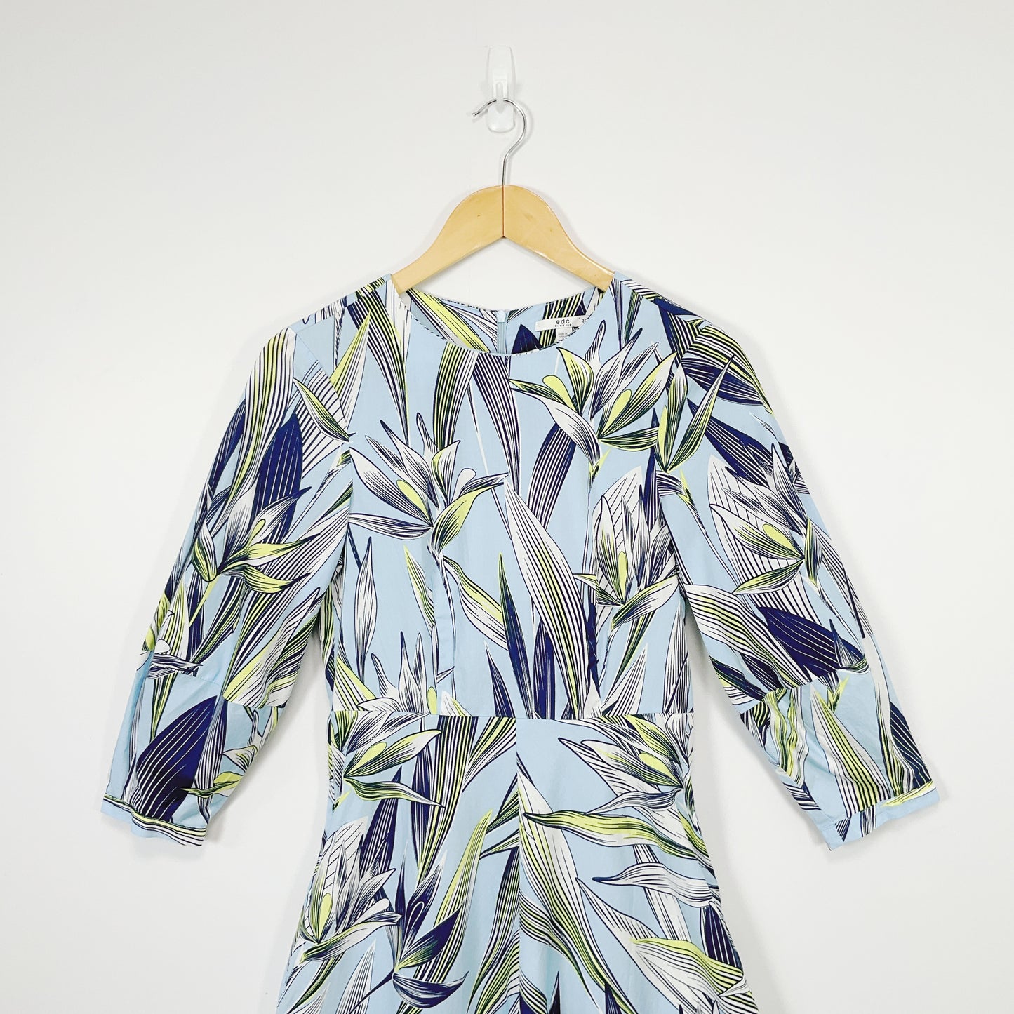 EDC by Esprit – Blue Tropical Print Fit  Flare Dress