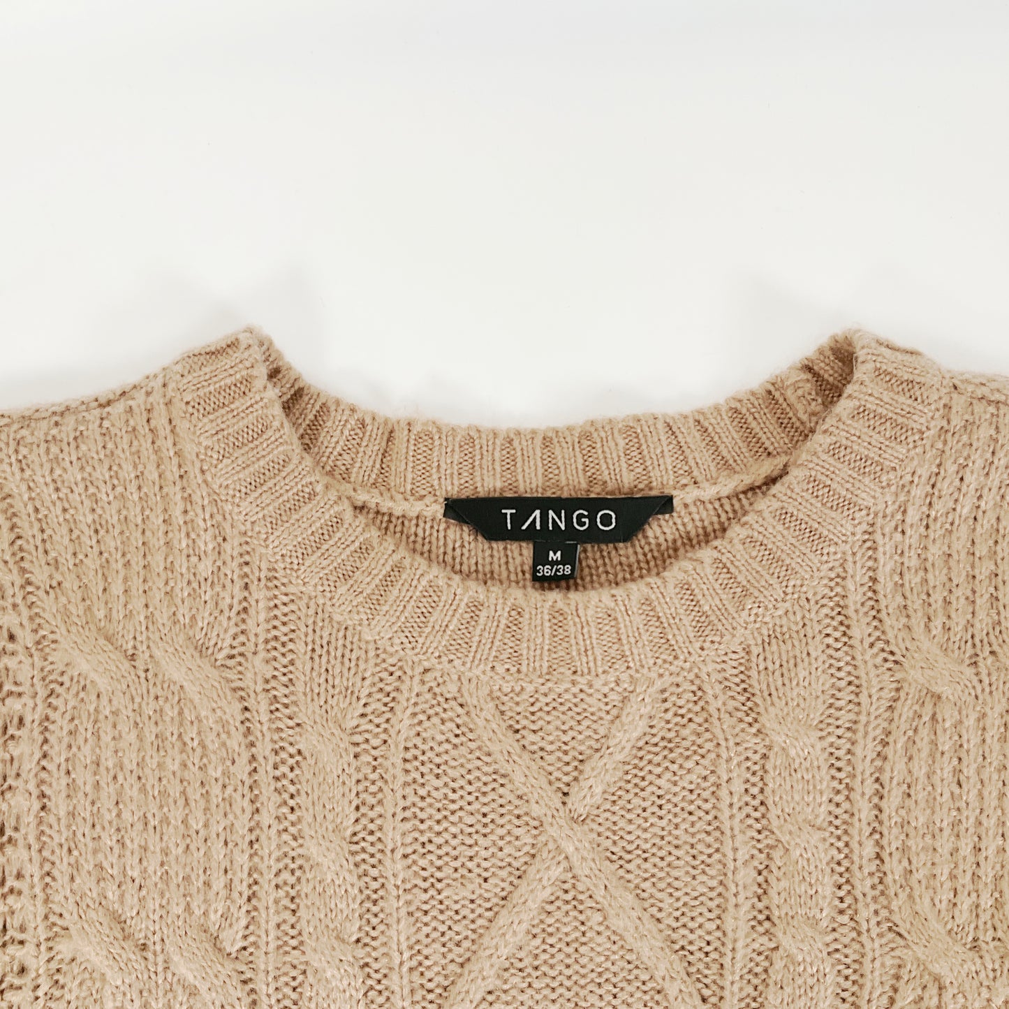 TANGO - Beige Cable-Knit Sweater – Classic Crew Neck