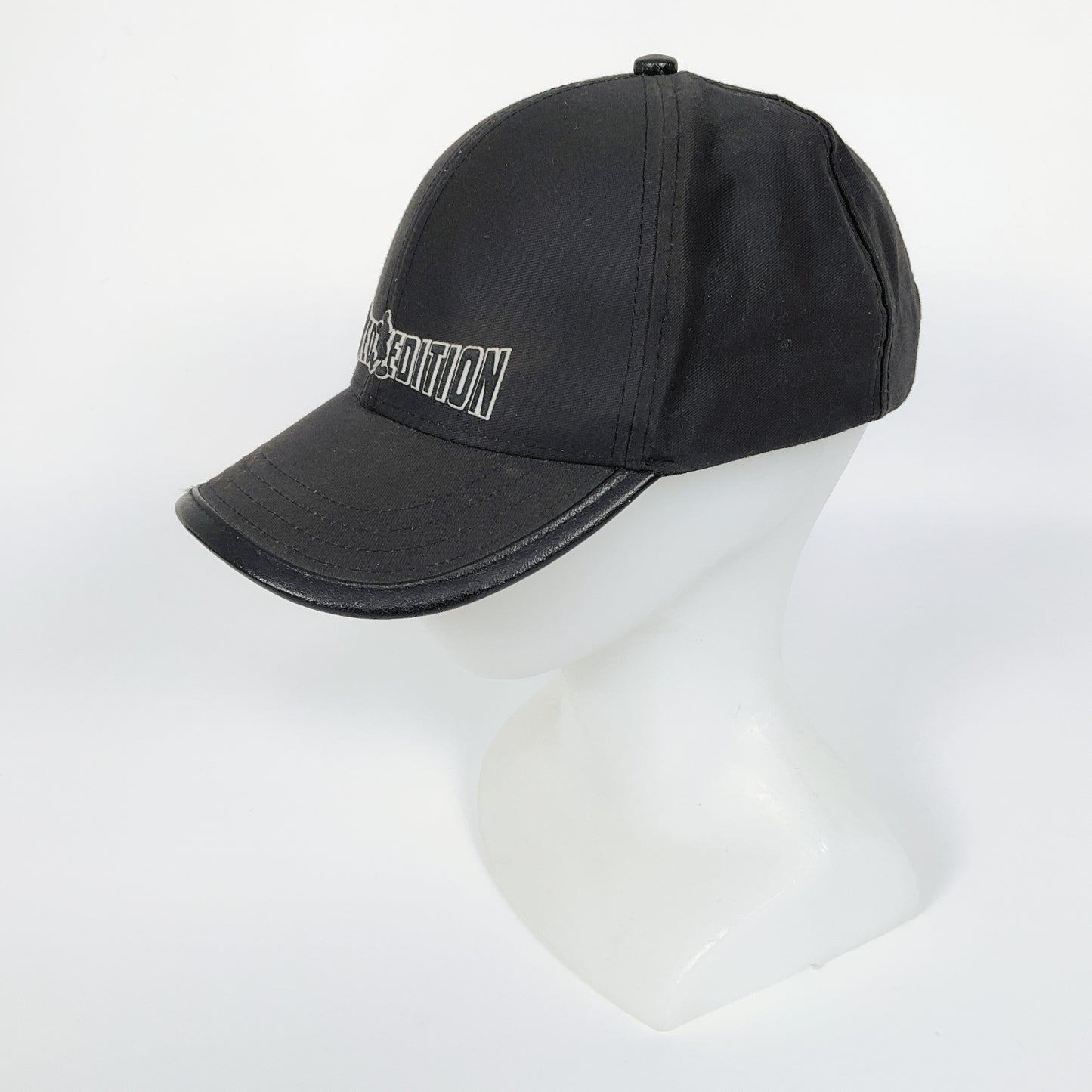 Disney - Black Mickey Mouse Cap