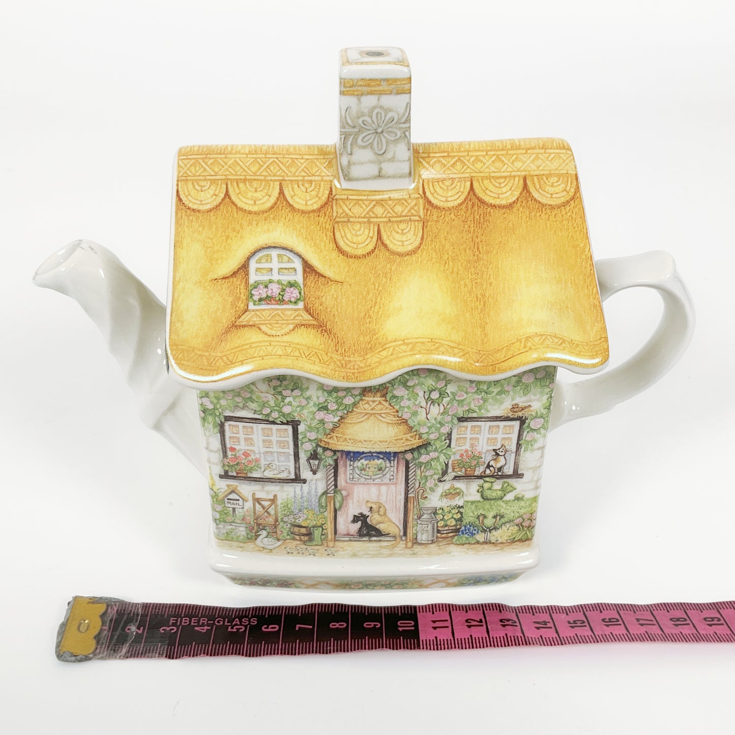 Sadler - Rose Cottage Teapot
