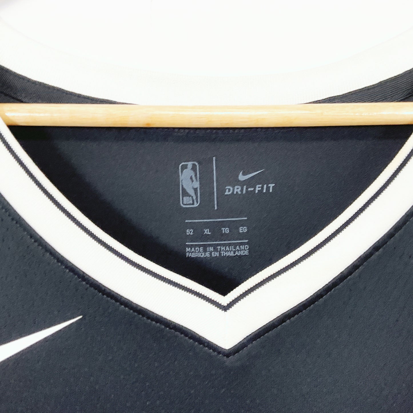 Nike - Brooklyn Nets NBA Swingman Authentic Jersey Kyrie Irving