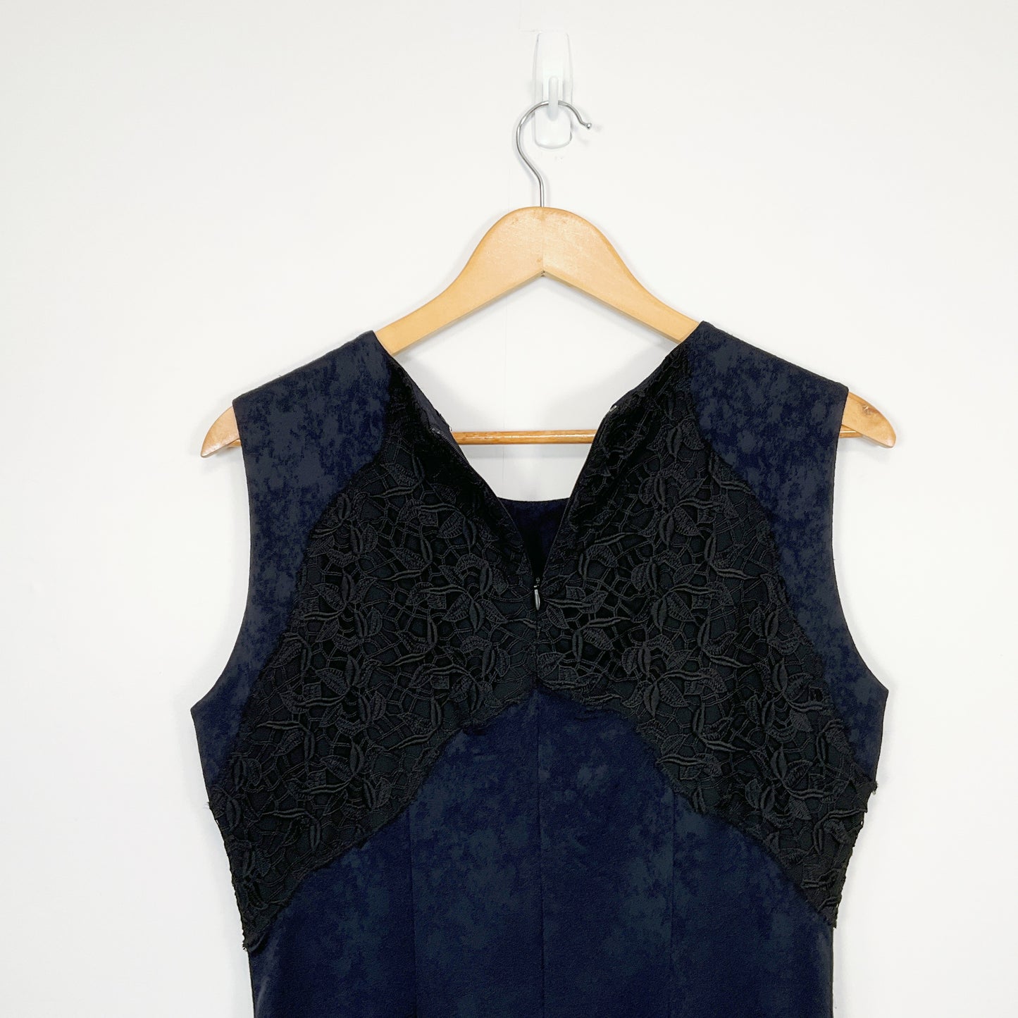 Verge - Donna Navy Dress