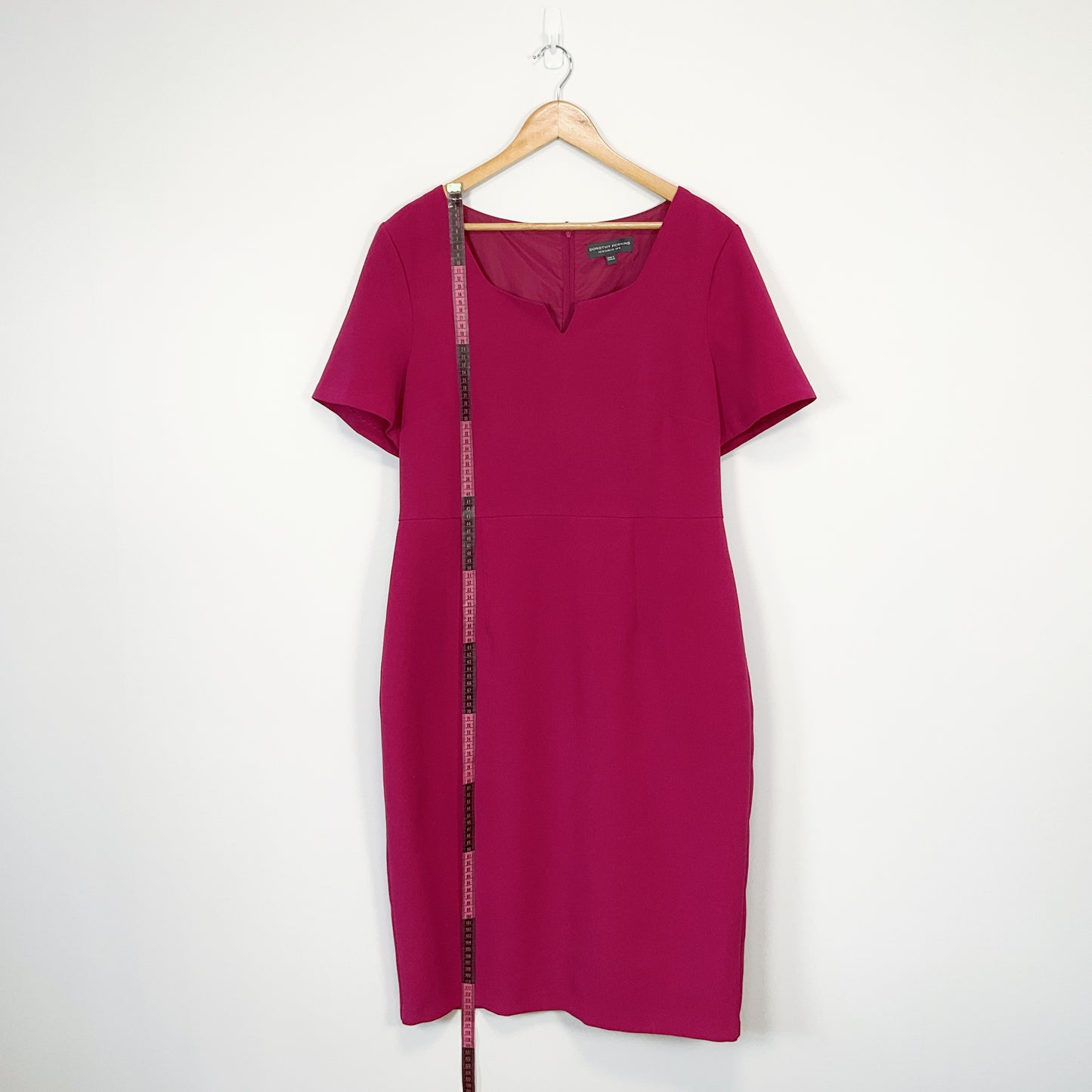 DOROTHY PERKINS - Women Magenta Solid Sheath Dress