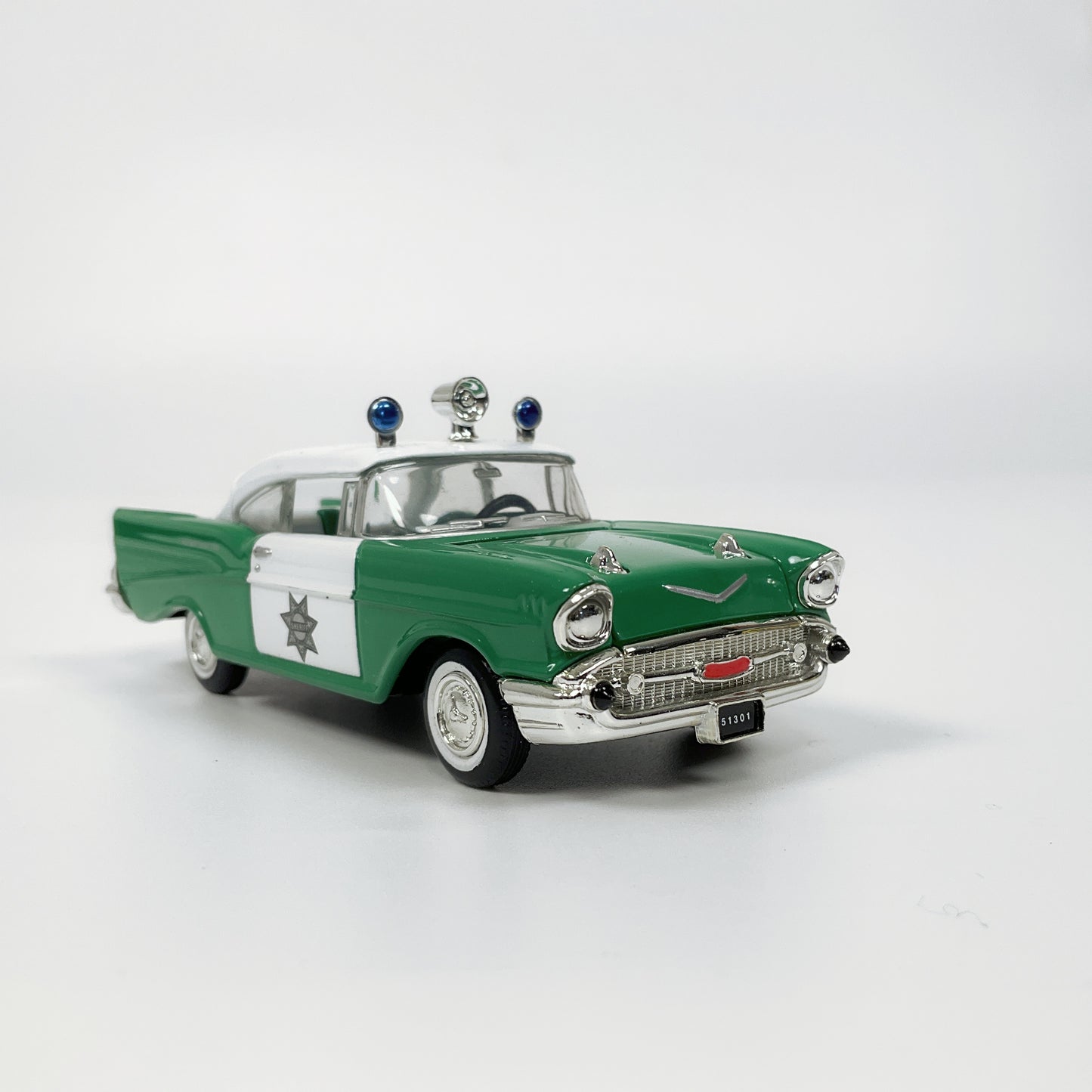 CORGI CLASSICS - 51301 Chevrolet Sheriff's Car - Diecast Model 1:43