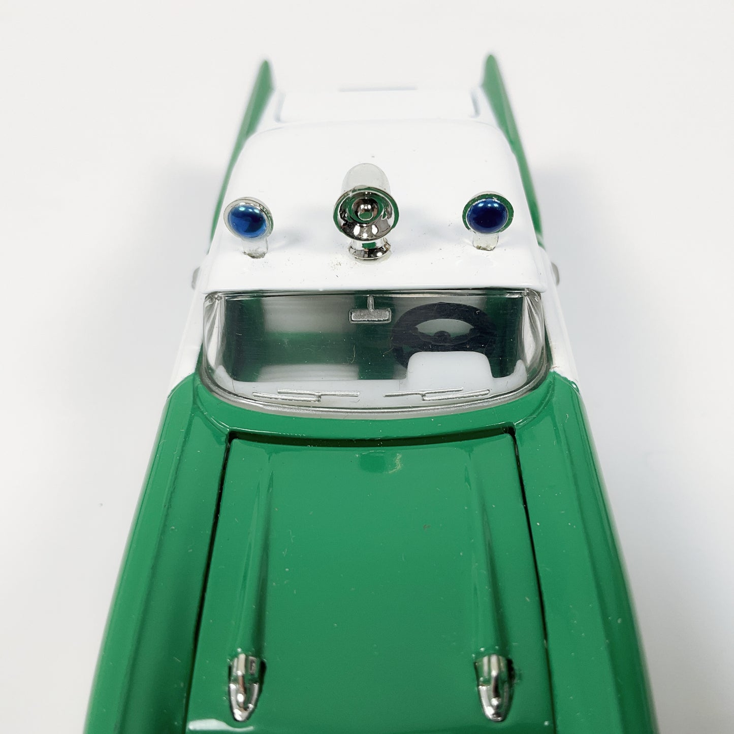 CORGI CLASSICS - 51301 Chevrolet Sheriff's Car - Diecast Model 1:43