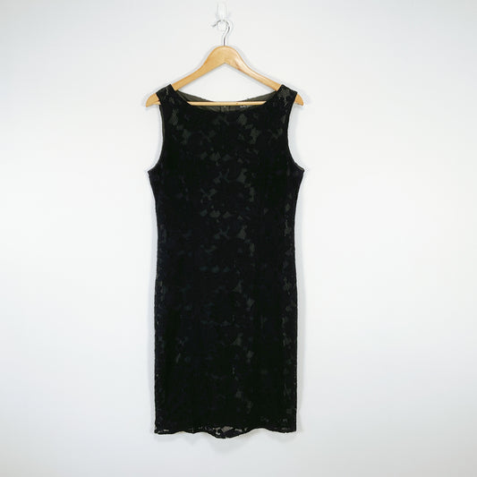 Belly Barclay - Classic Black Lace Sleeveless Dress