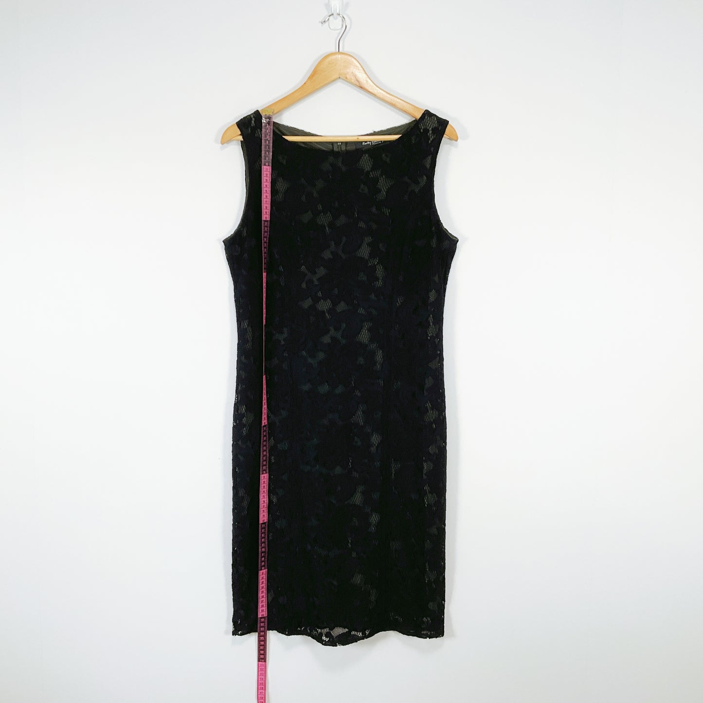 Belly Barclay - Classic Black Lace Sleeveless Dress