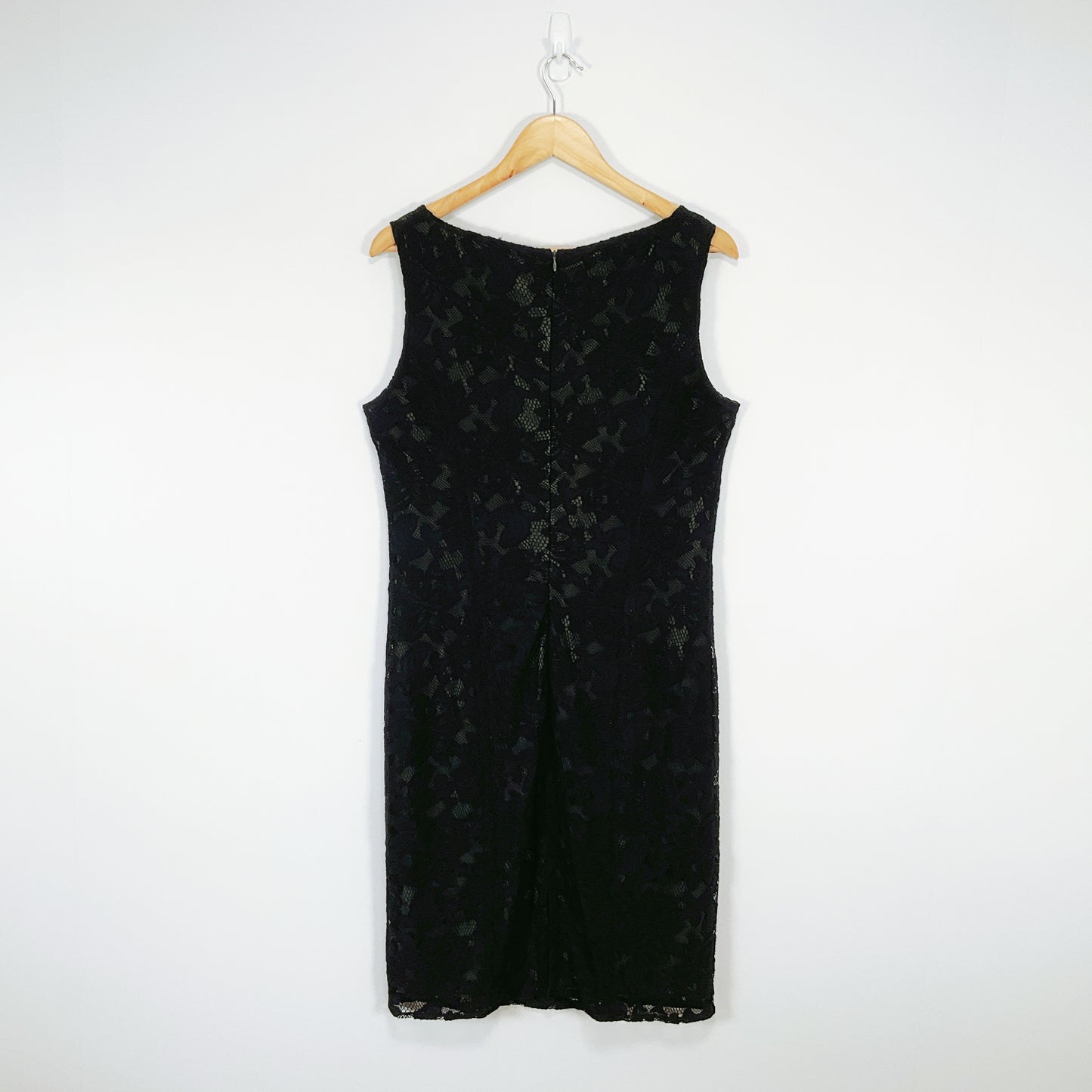 Belly Barclay - Classic Black Lace Sleeveless Dress