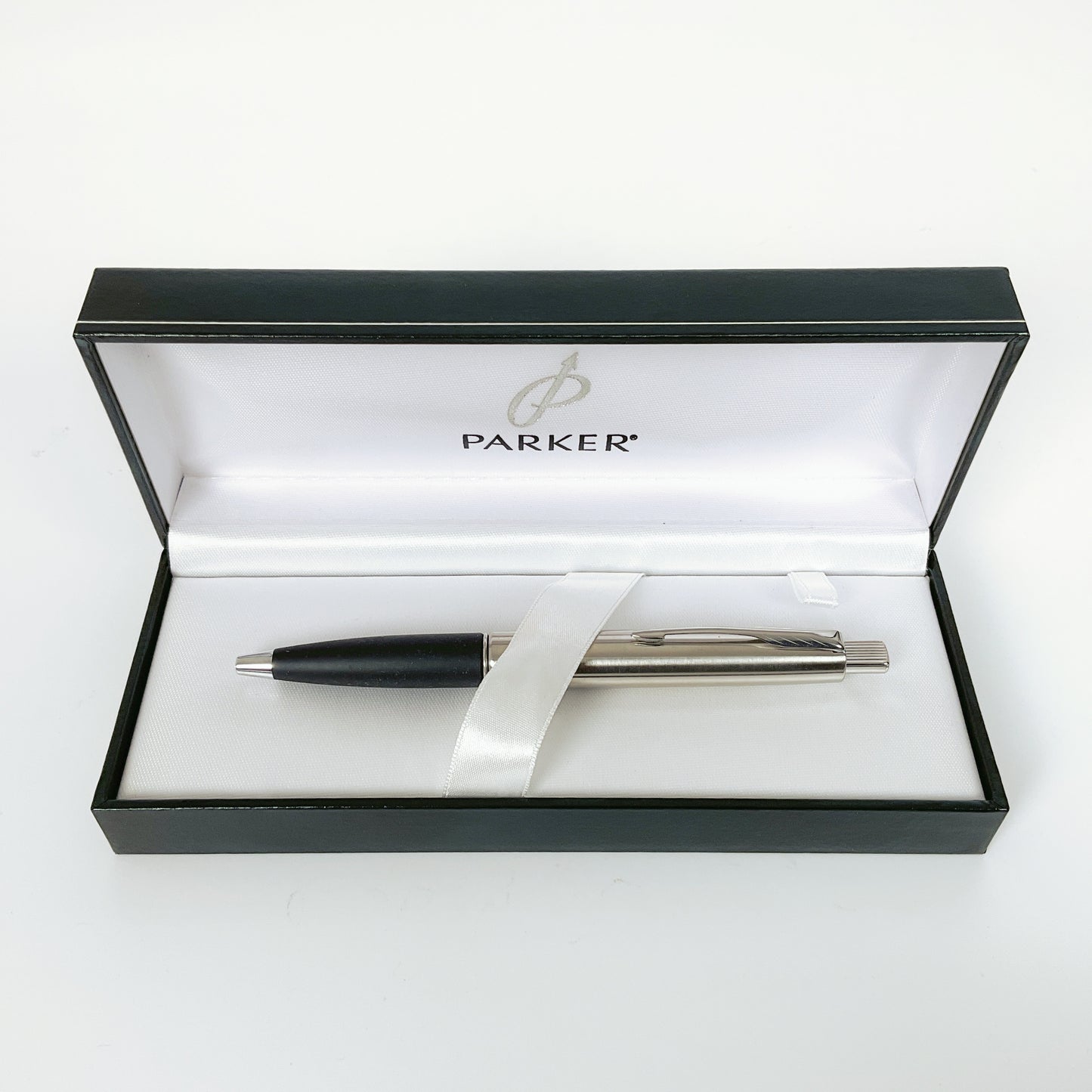 Parker - Frontier Stainless Steel CT Chrome Trim Ball Point Pen