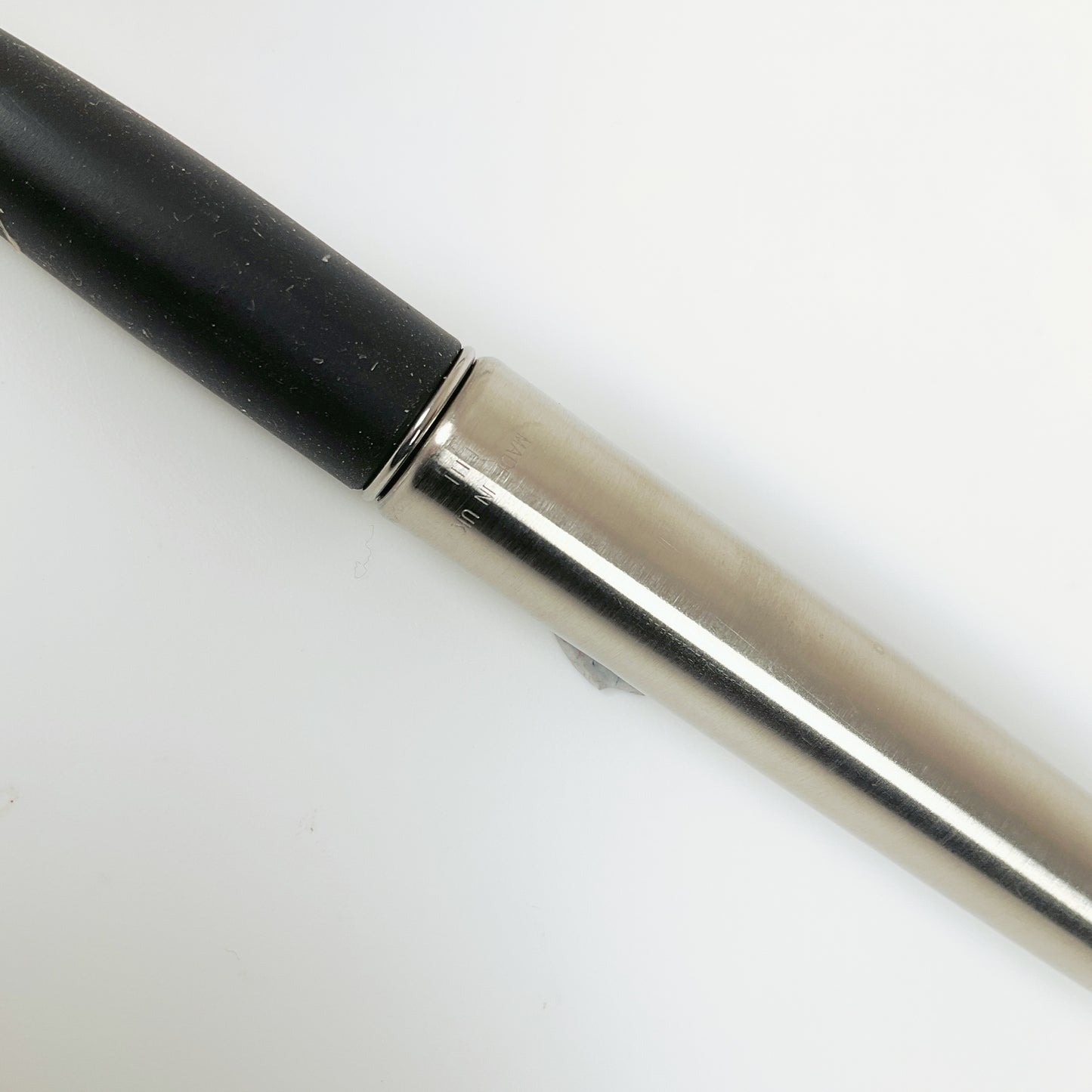 Parker - Frontier Stainless Steel CT Chrome Trim Ball Point Pen
