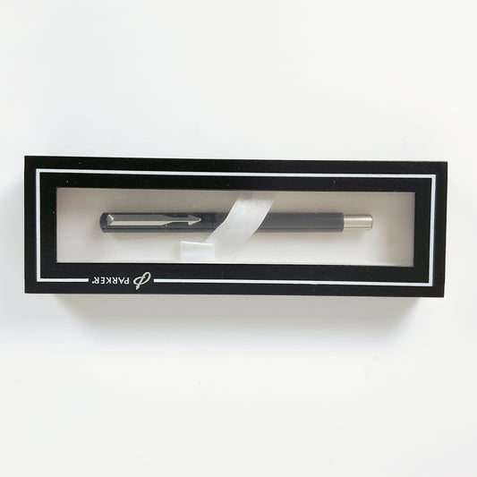Parker - Vector Standard Chrome Trim Black Body Roller Ball Pen