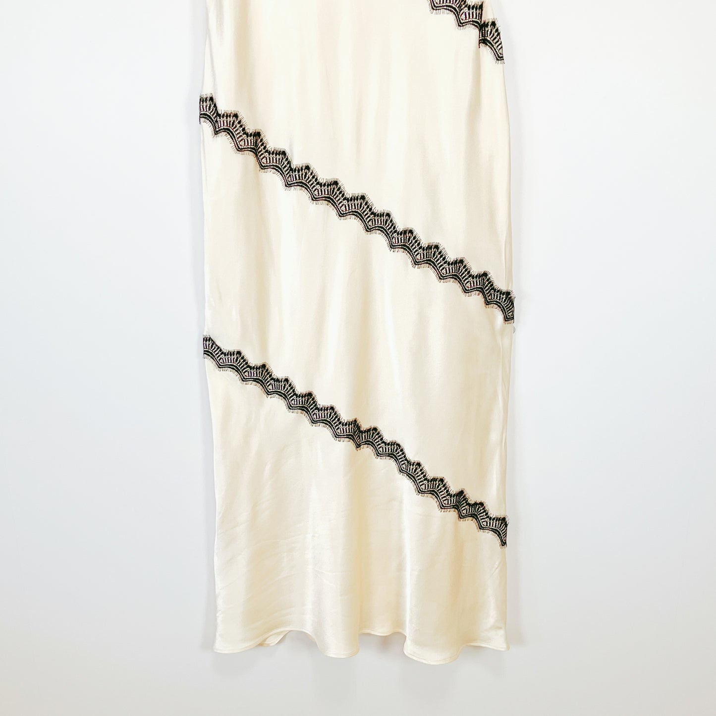 Shona Joy - One Shoulder Cream Dress