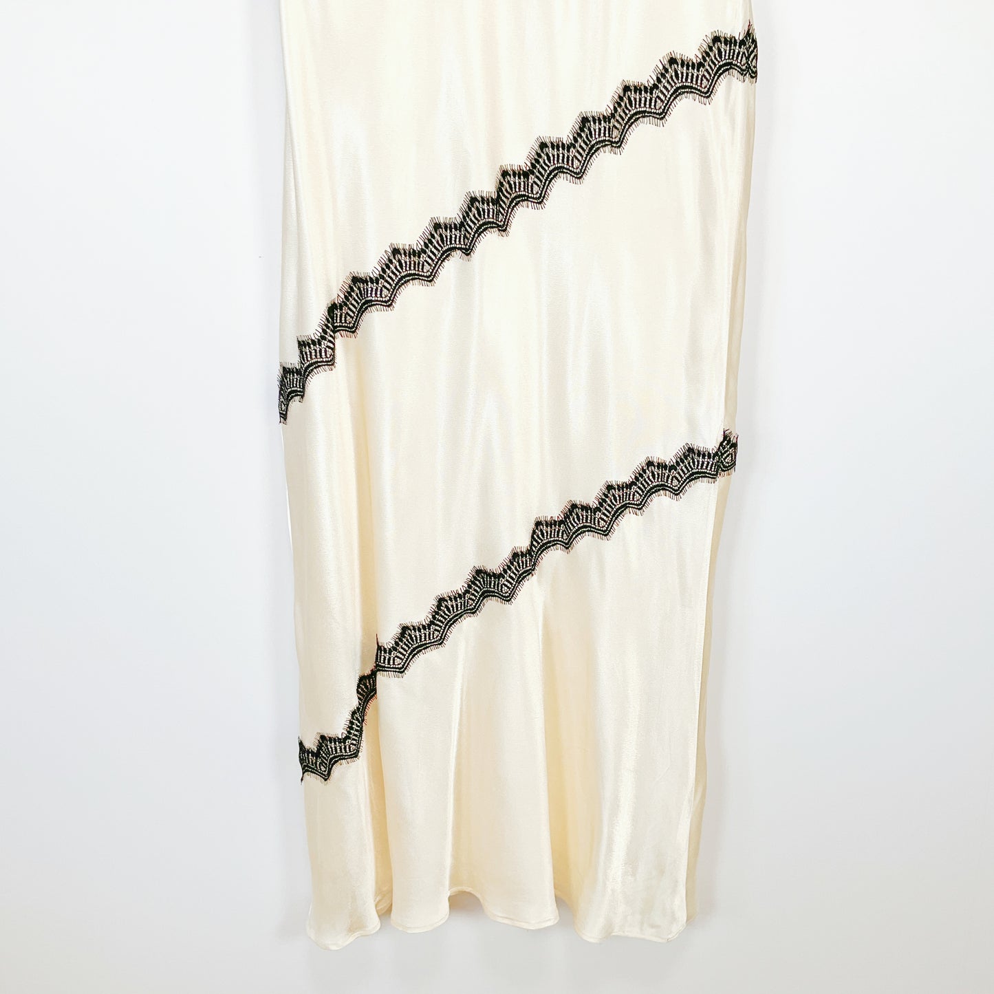 Shona Joy - One Shoulder Cream Dress