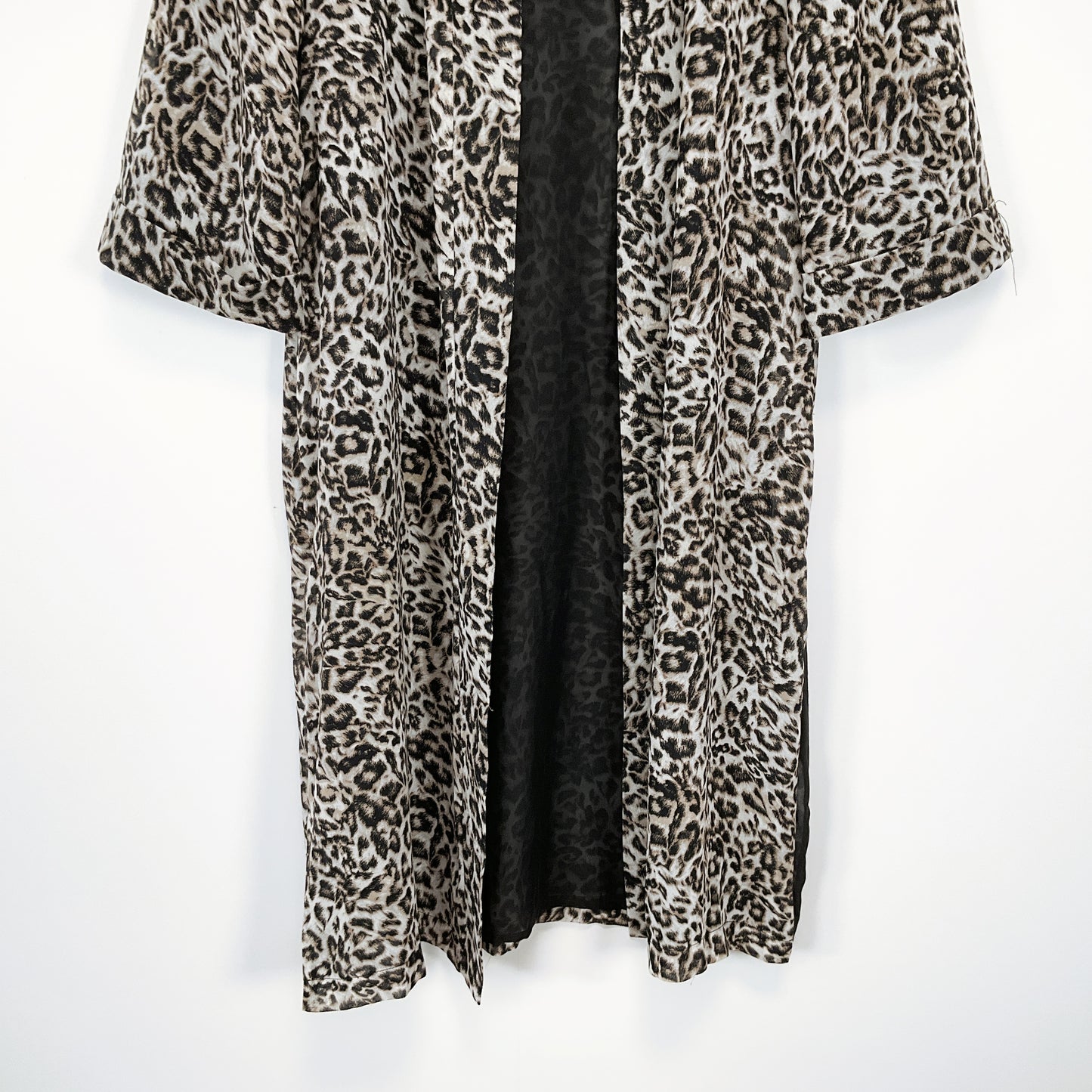 Decjuba - Leopard Print Cover-up