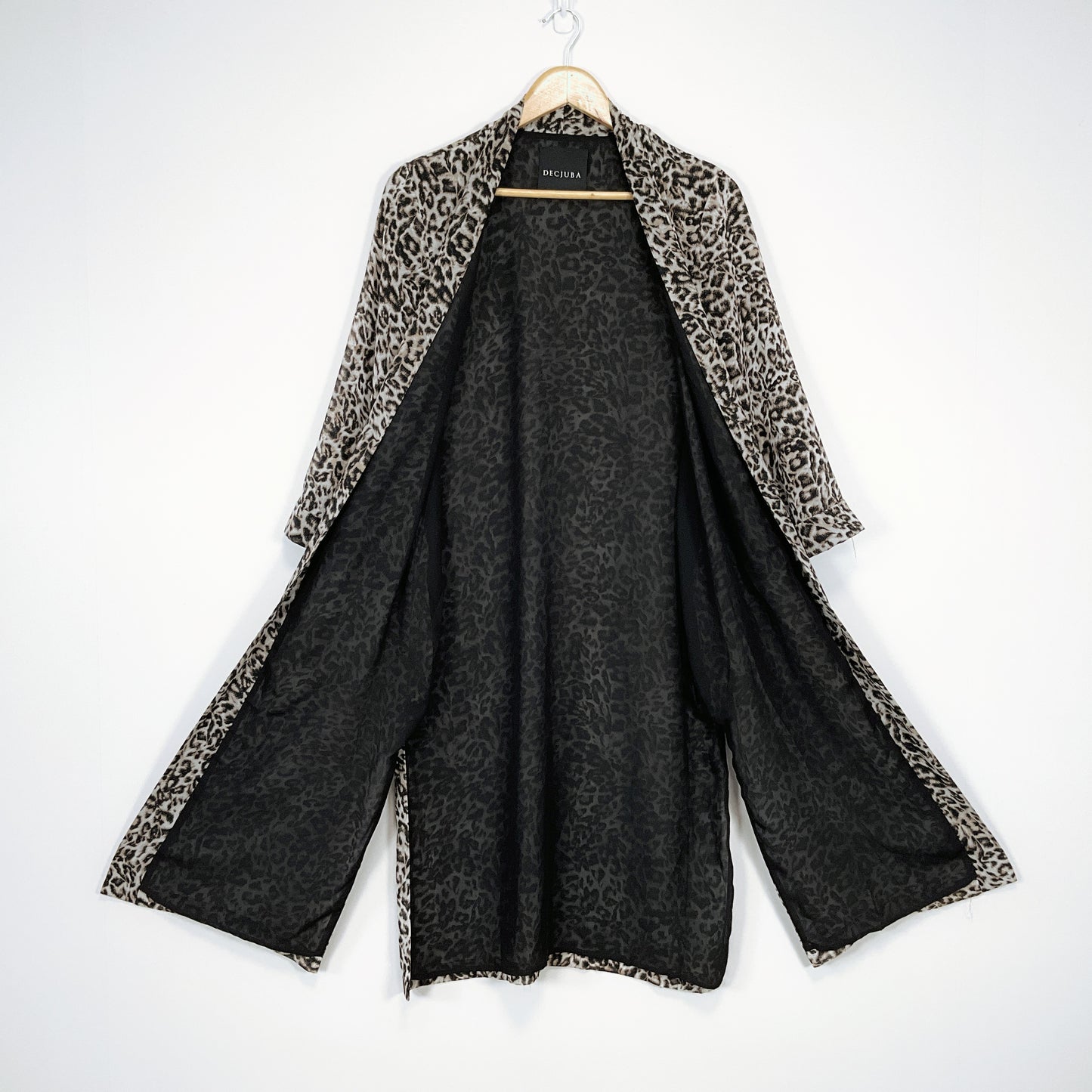 Decjuba - Leopard Print Cover-up