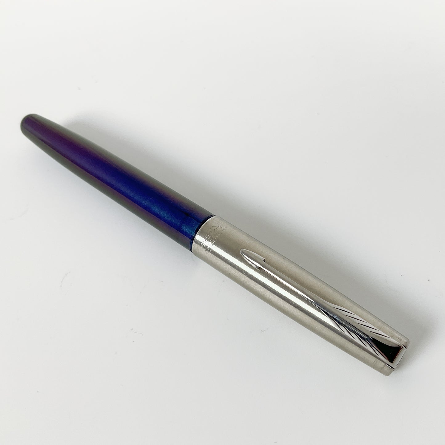 Parker - Frontier Fountain Pen Deep Blue to Purple Gradient Finish