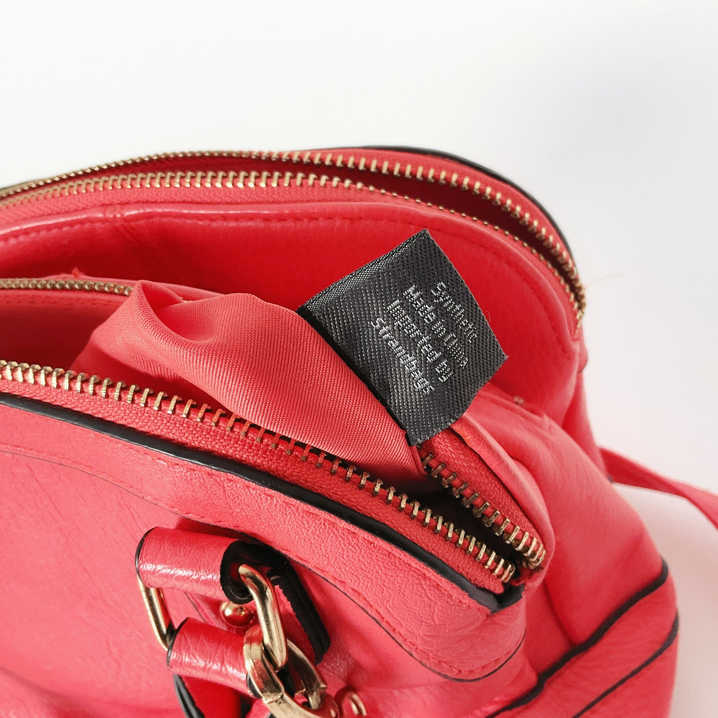 Marikai - Hot Pink Leather Crossbody Bag