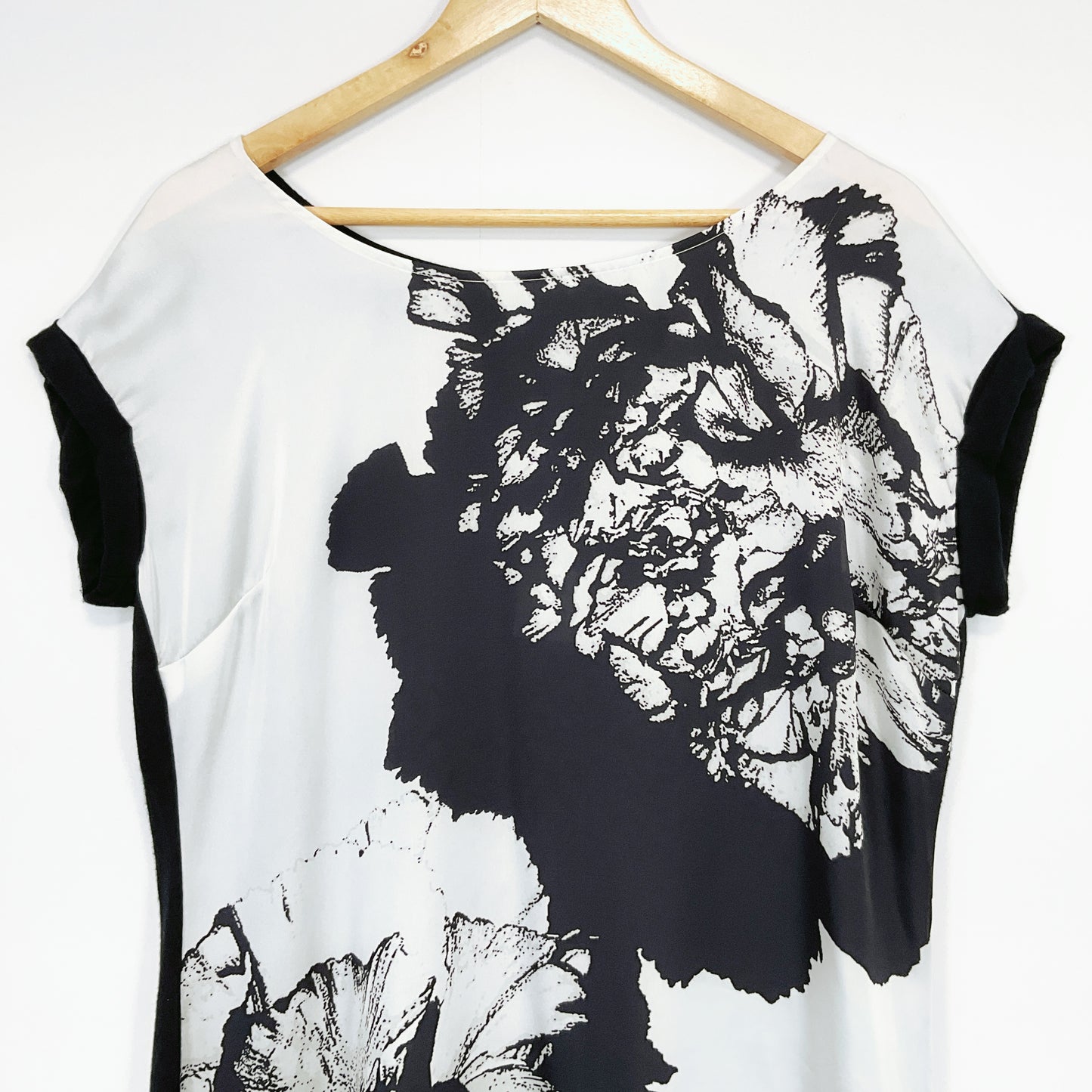 Cooc & Belle - Flower Print Top