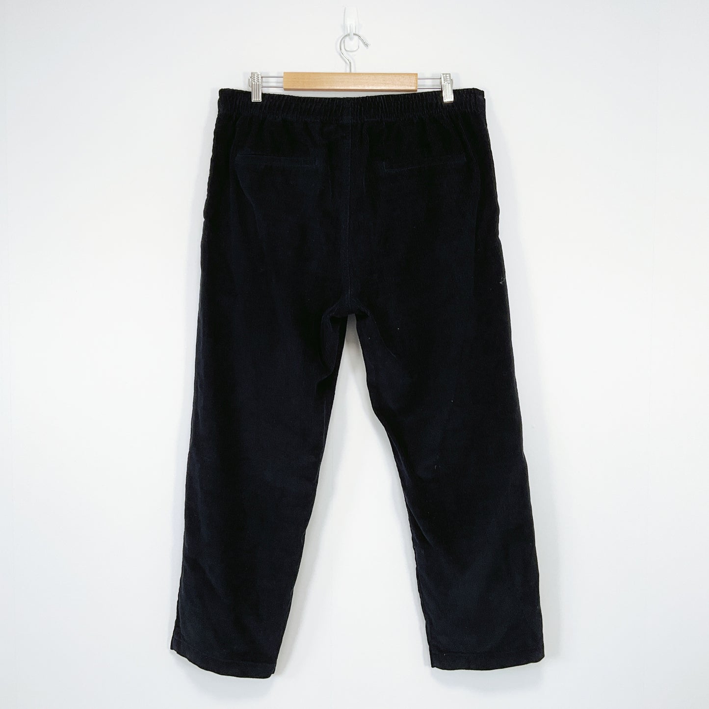 T & C HAWAII - Black Corduroy Pants