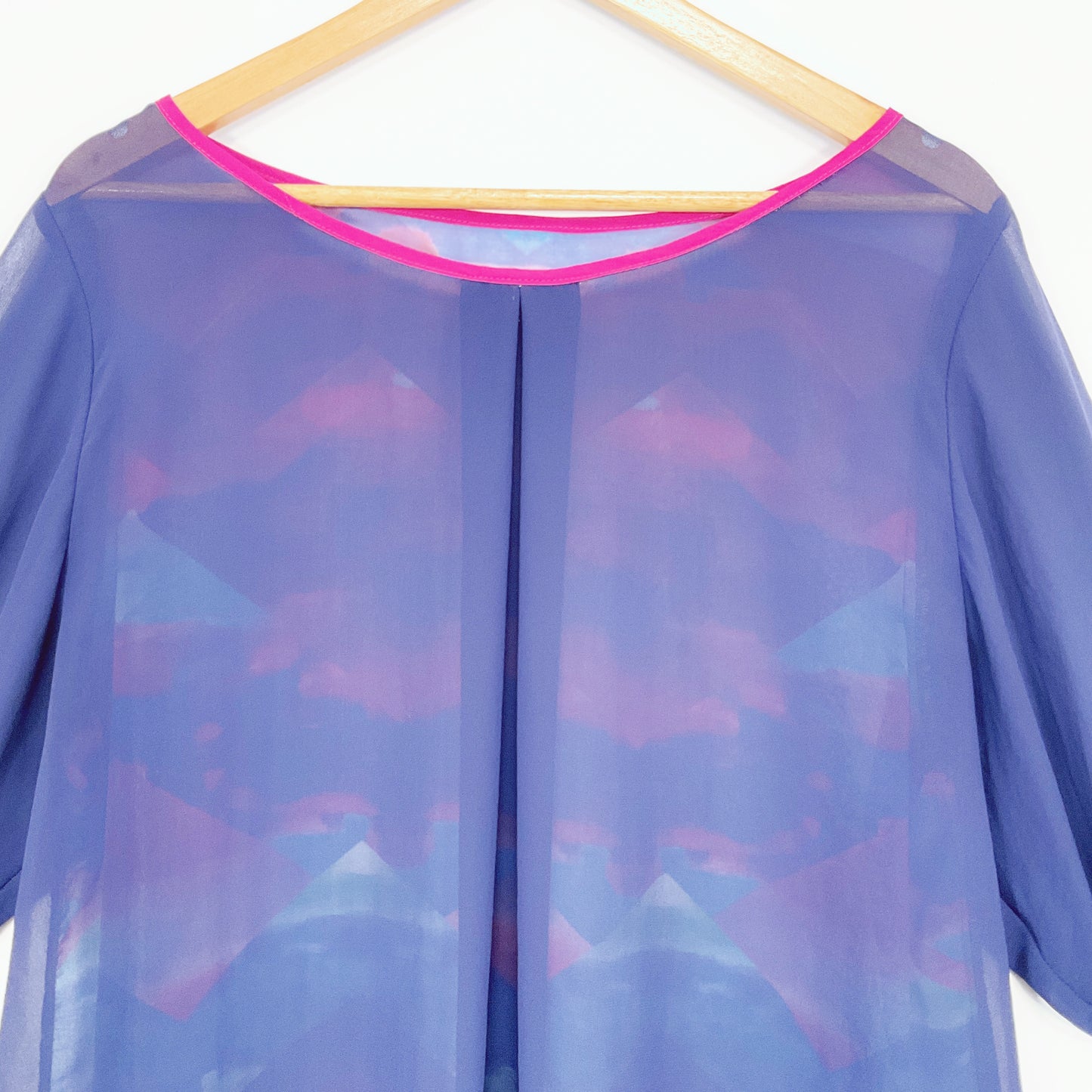 PIA Boutique - Geometric Print Top