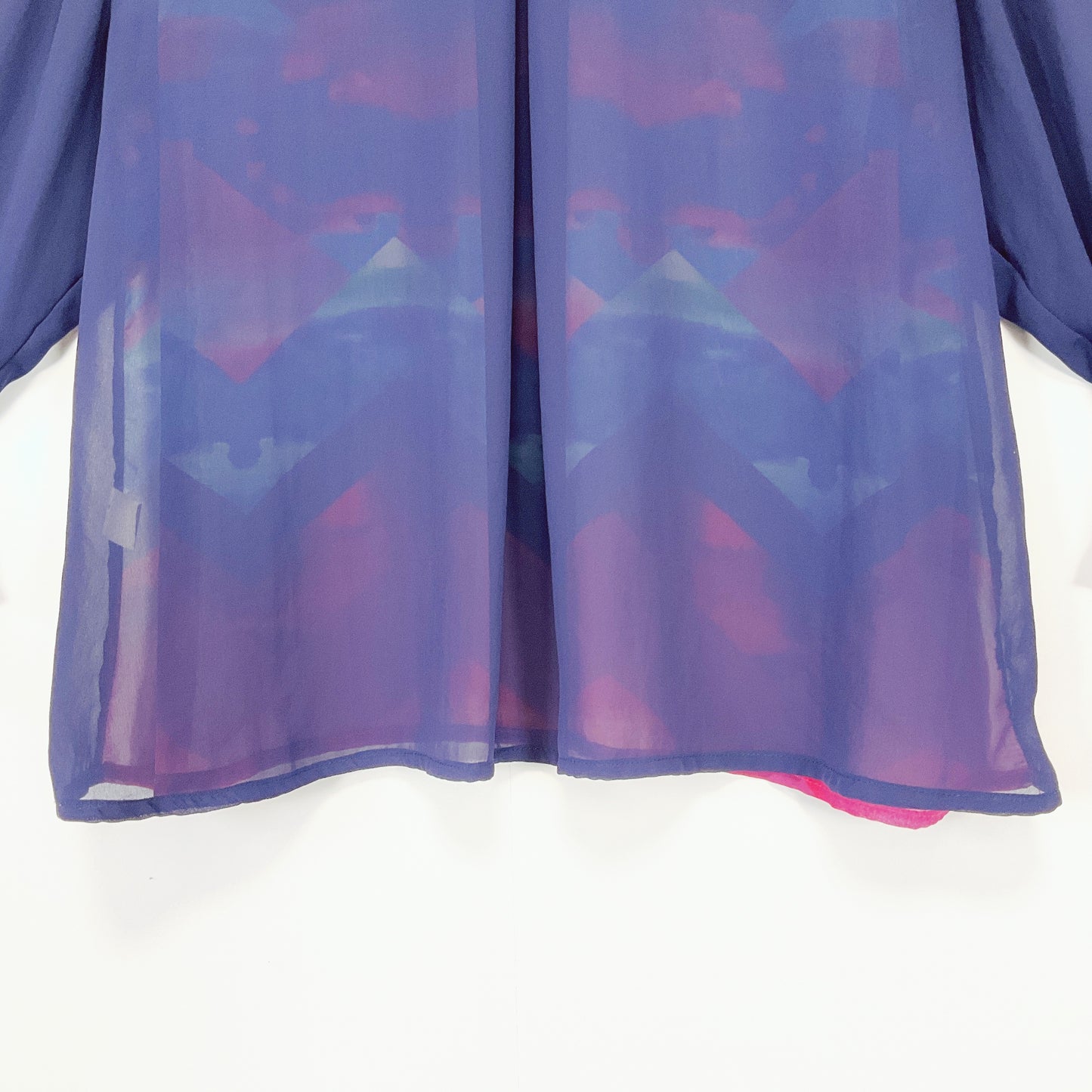 PIA Boutique - Geometric Print Top