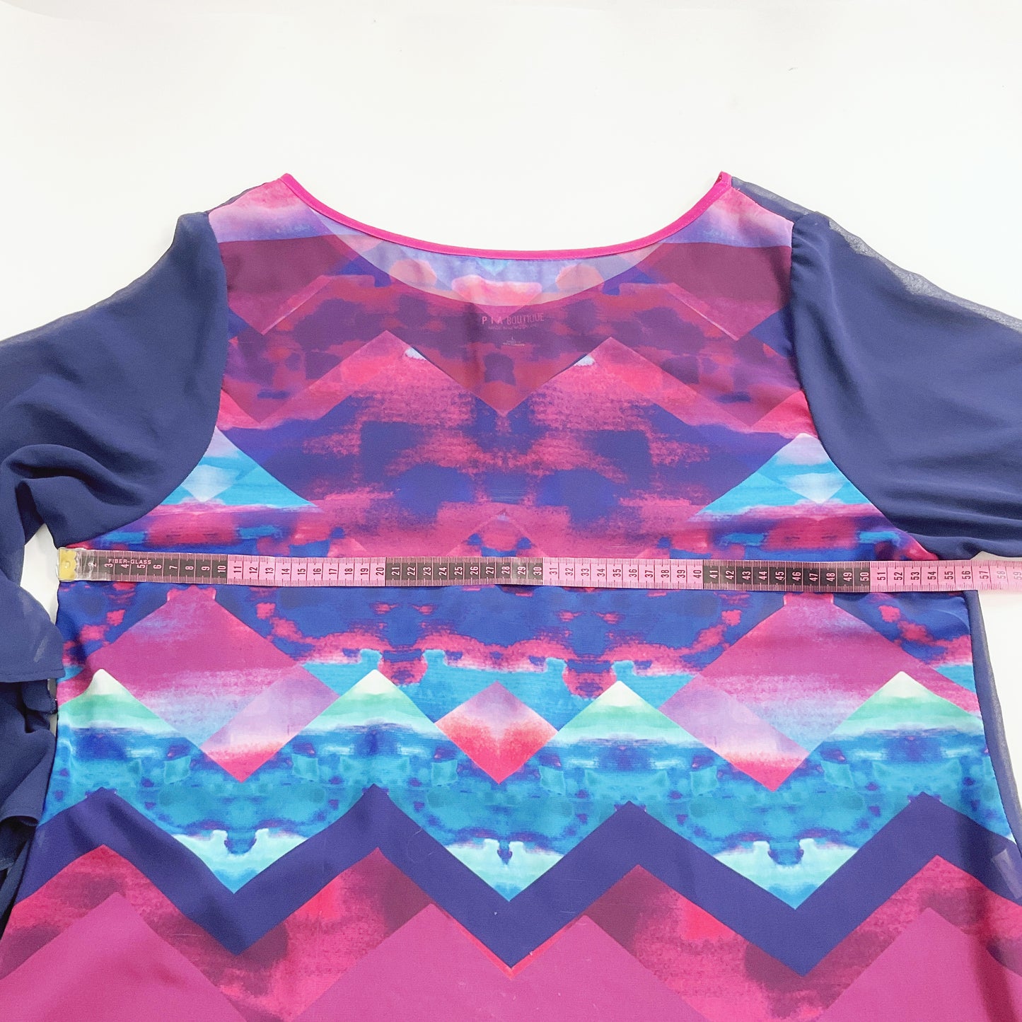 PIA Boutique - Geometric Print Top