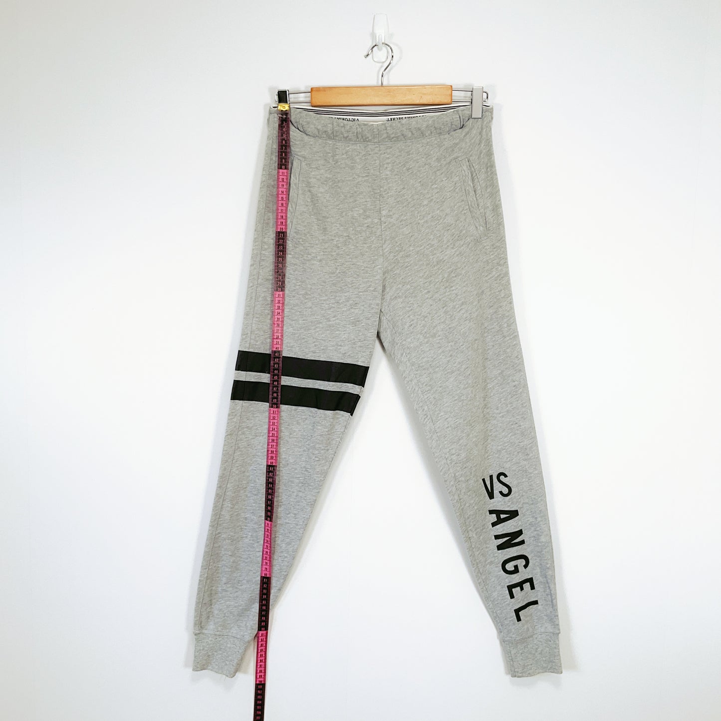 PINK Victoria’s Secret - Sweatpants in grey