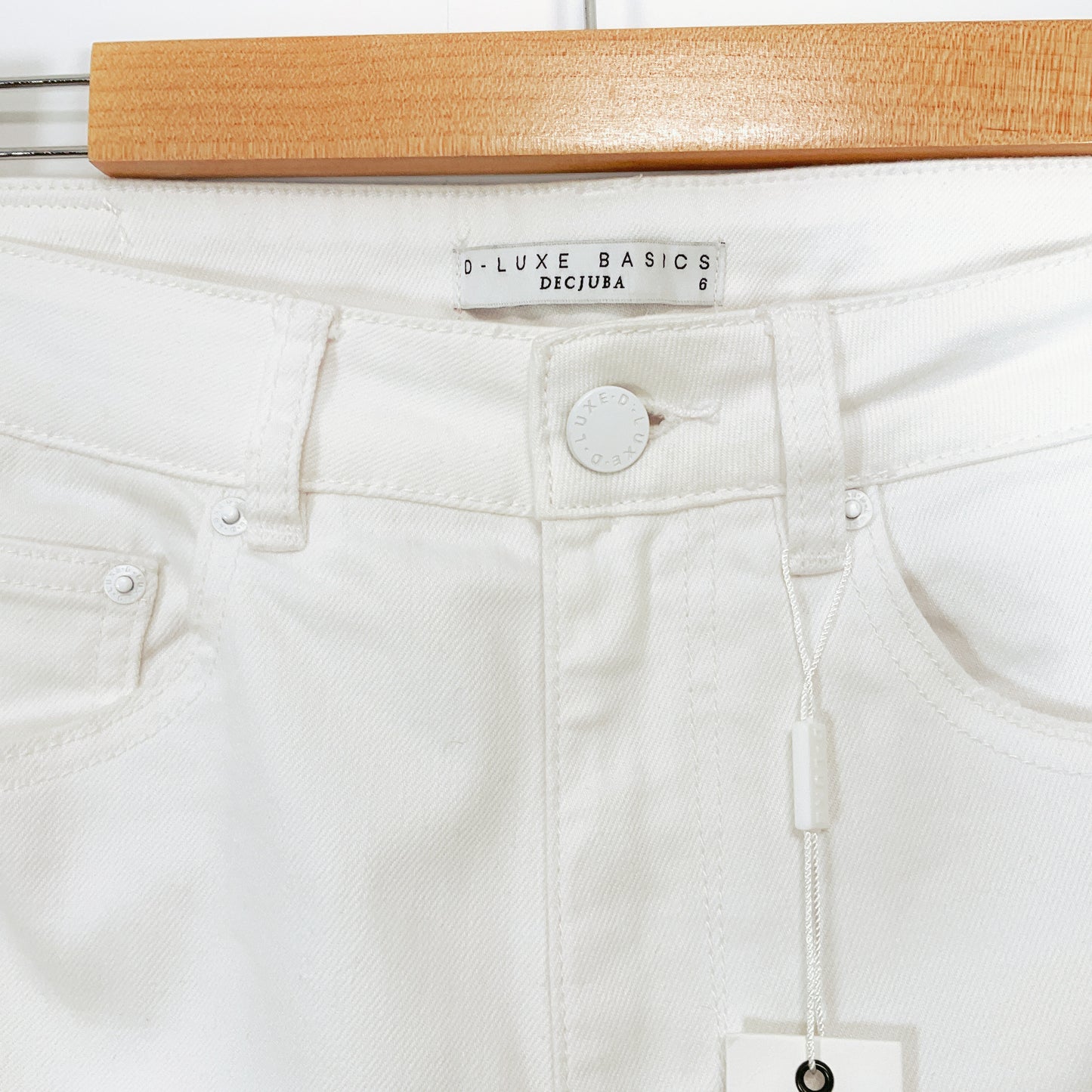 DECJUBA - D-Luxe Boyfriend Jean in White