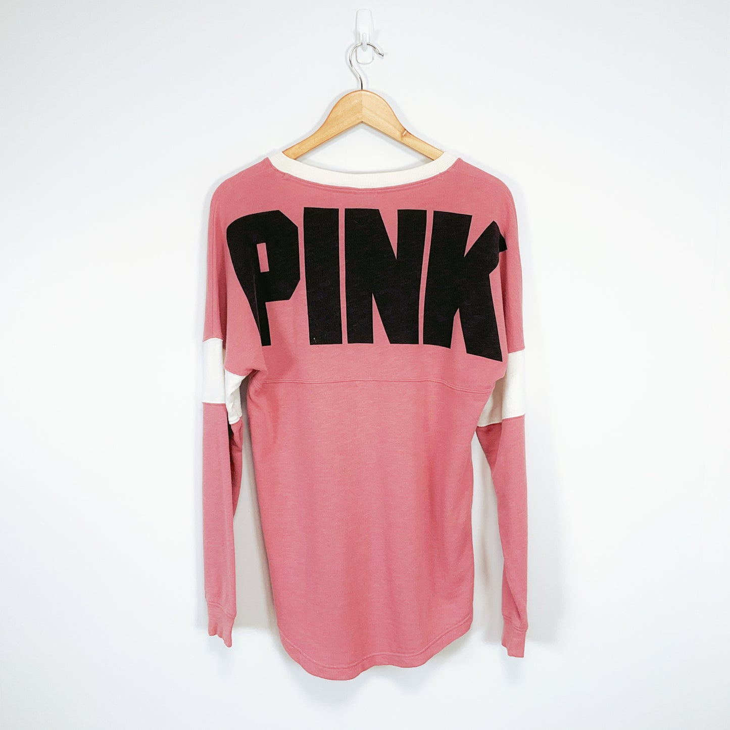 PINK Victoria’s Secret - Pink Long Sleeve Top