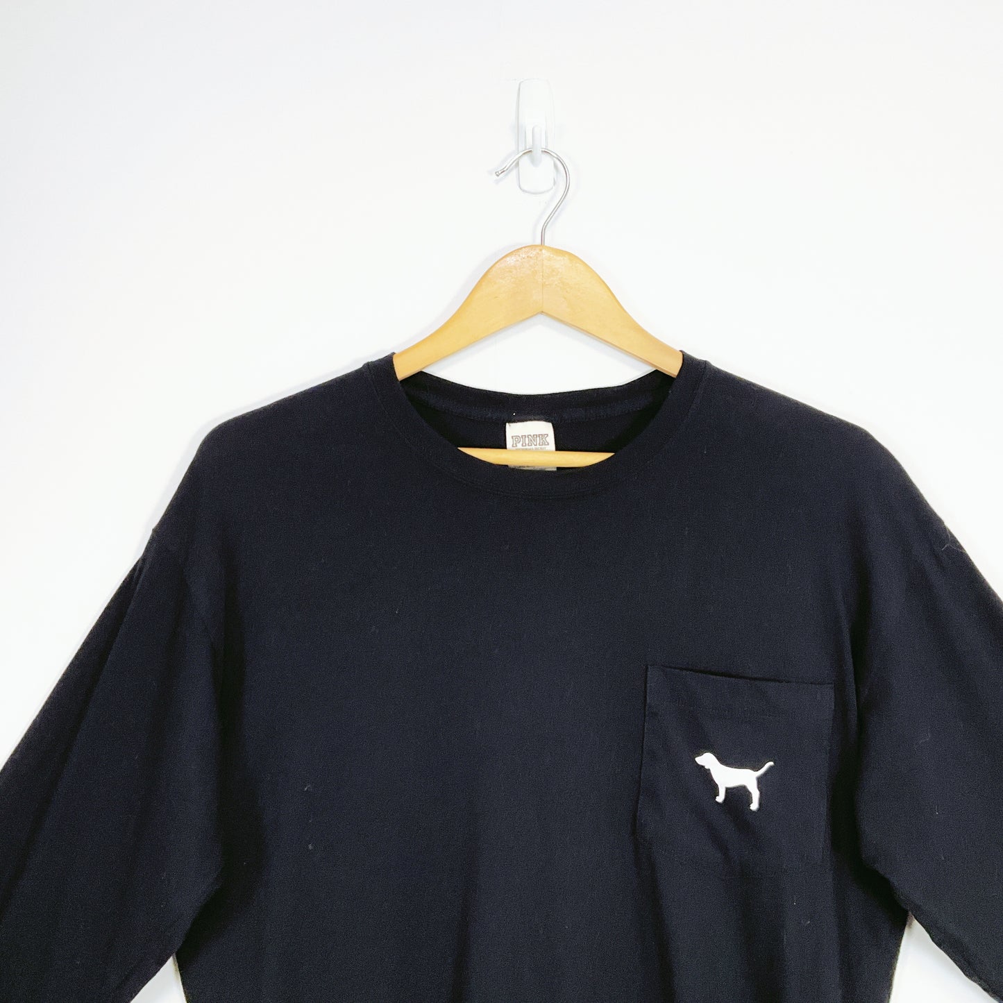 PINK Victoria’s Secret - black long sleeve top