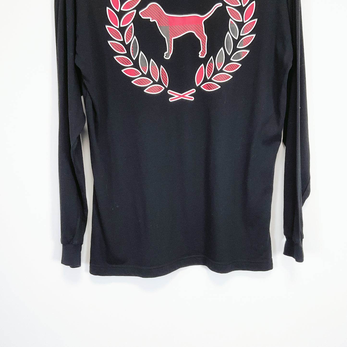 PINK Victoria’s Secret - black long sleeve top