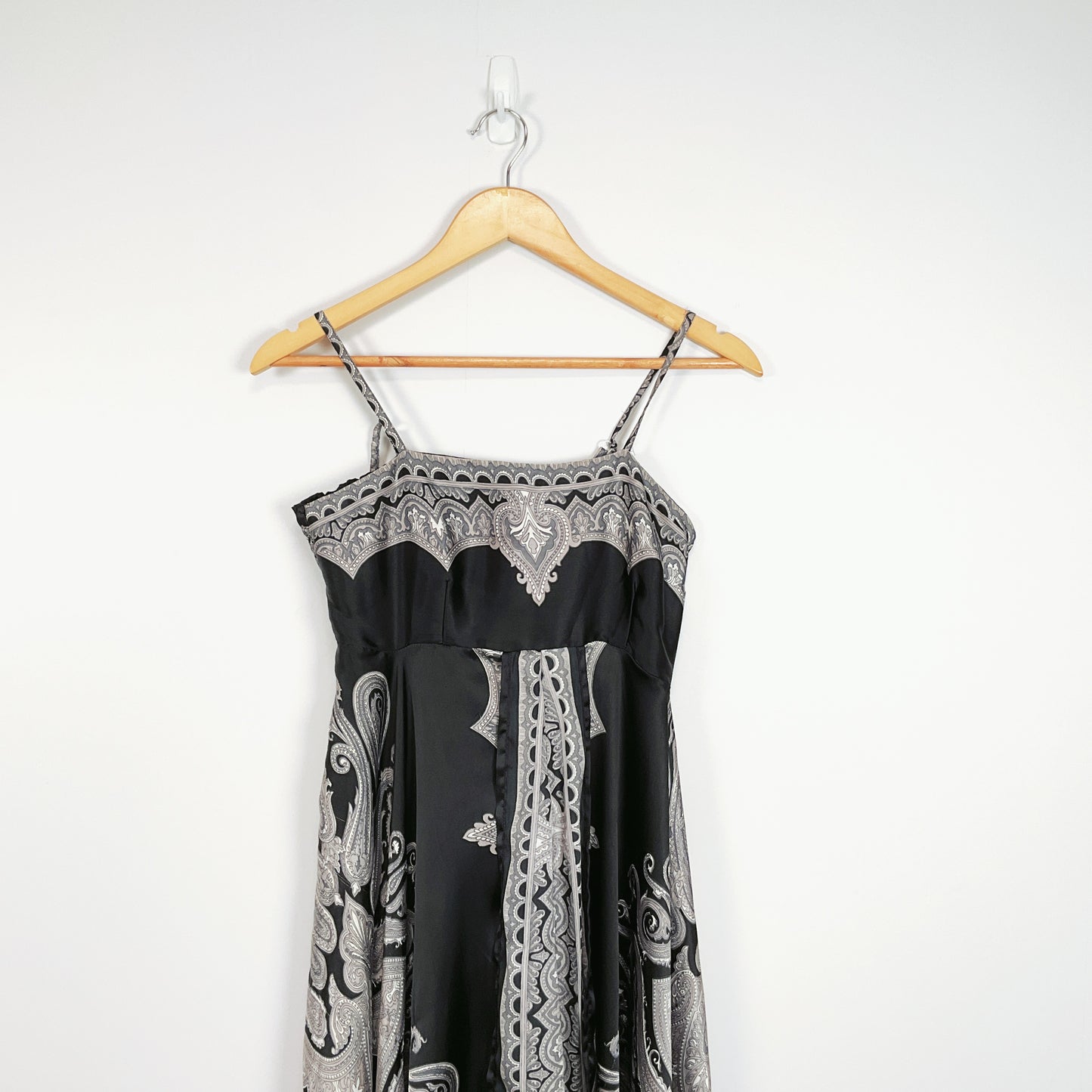 Kelso - Casual Flowing Maxi Dress