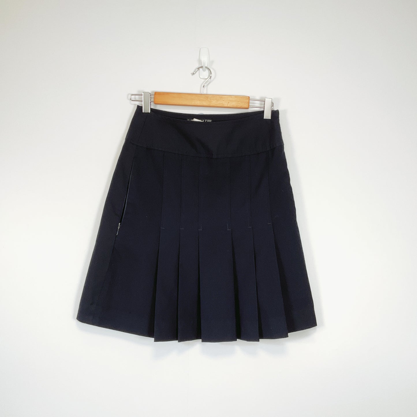 Barbara Lee - College Collection Black Pleated Skirt