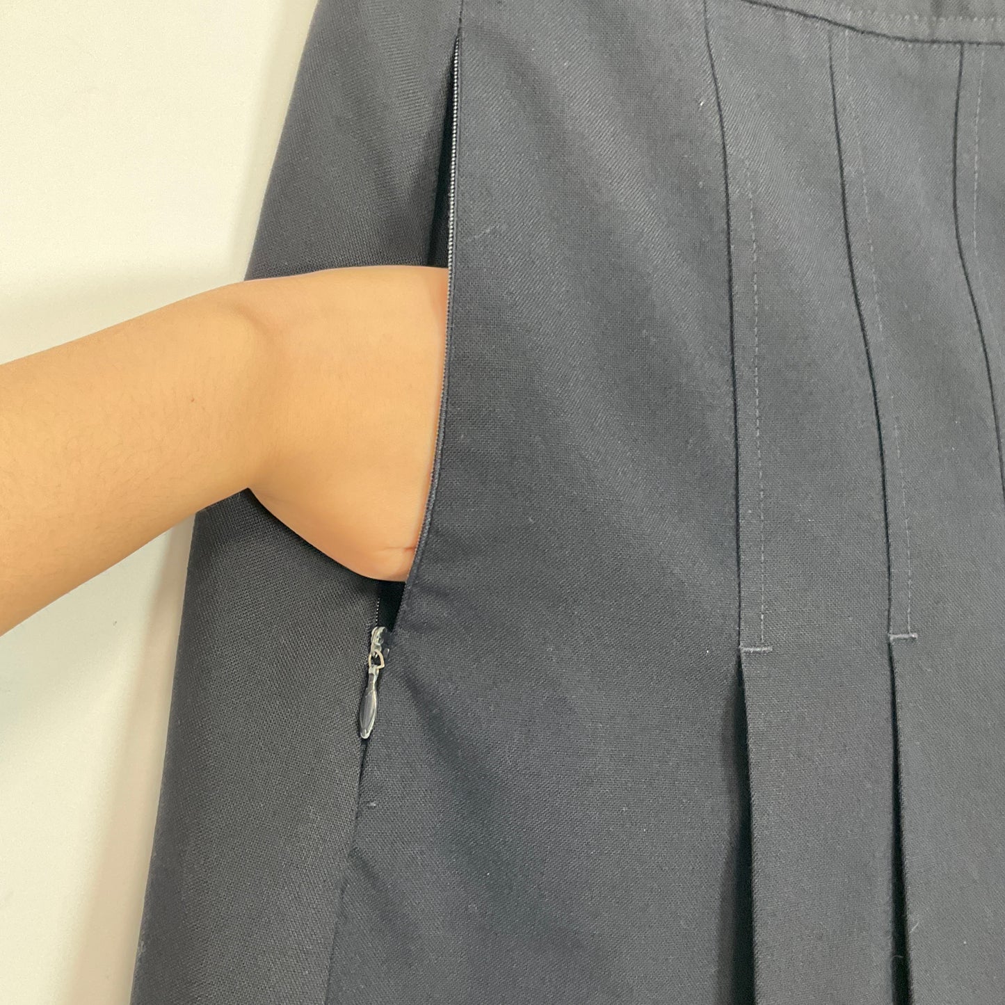 Barbara Lee - College Collection Black Pleated Skirt