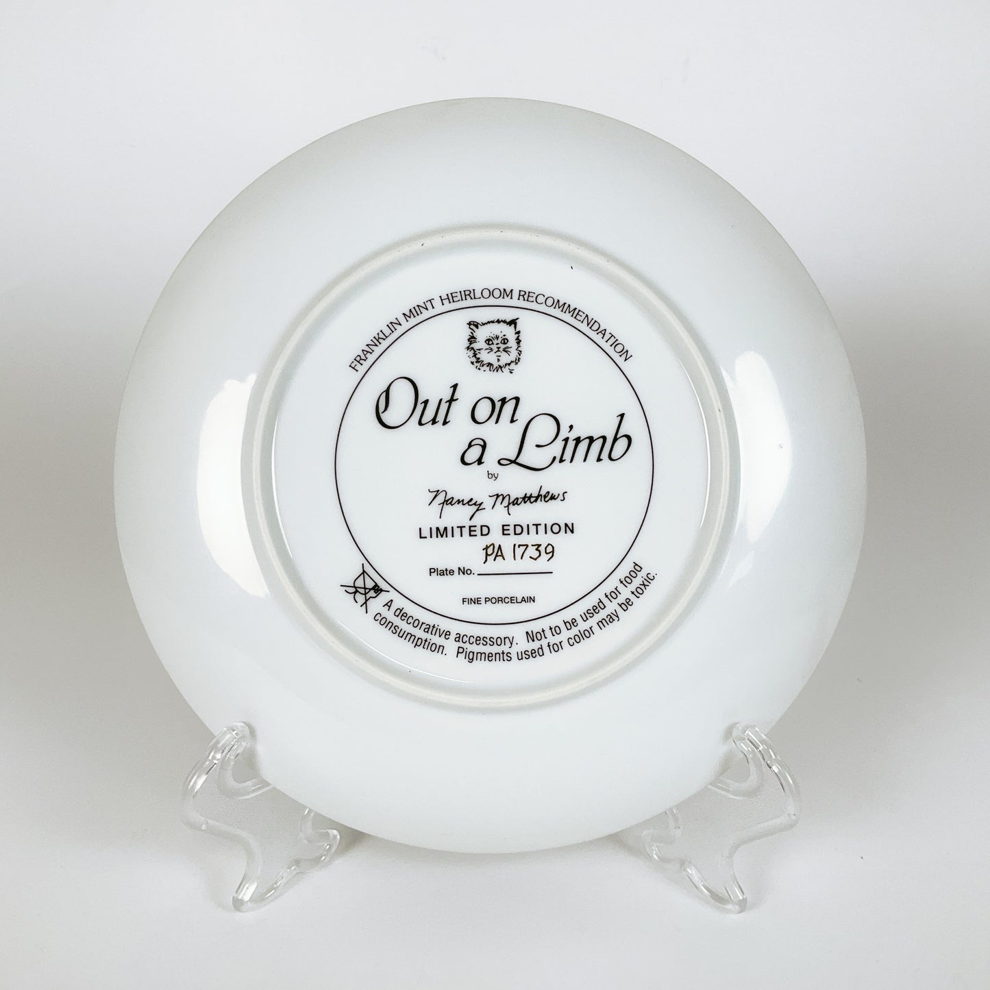 Franklin Mint - "Out on a Limb" by Nancy Matthews Decorative Plate