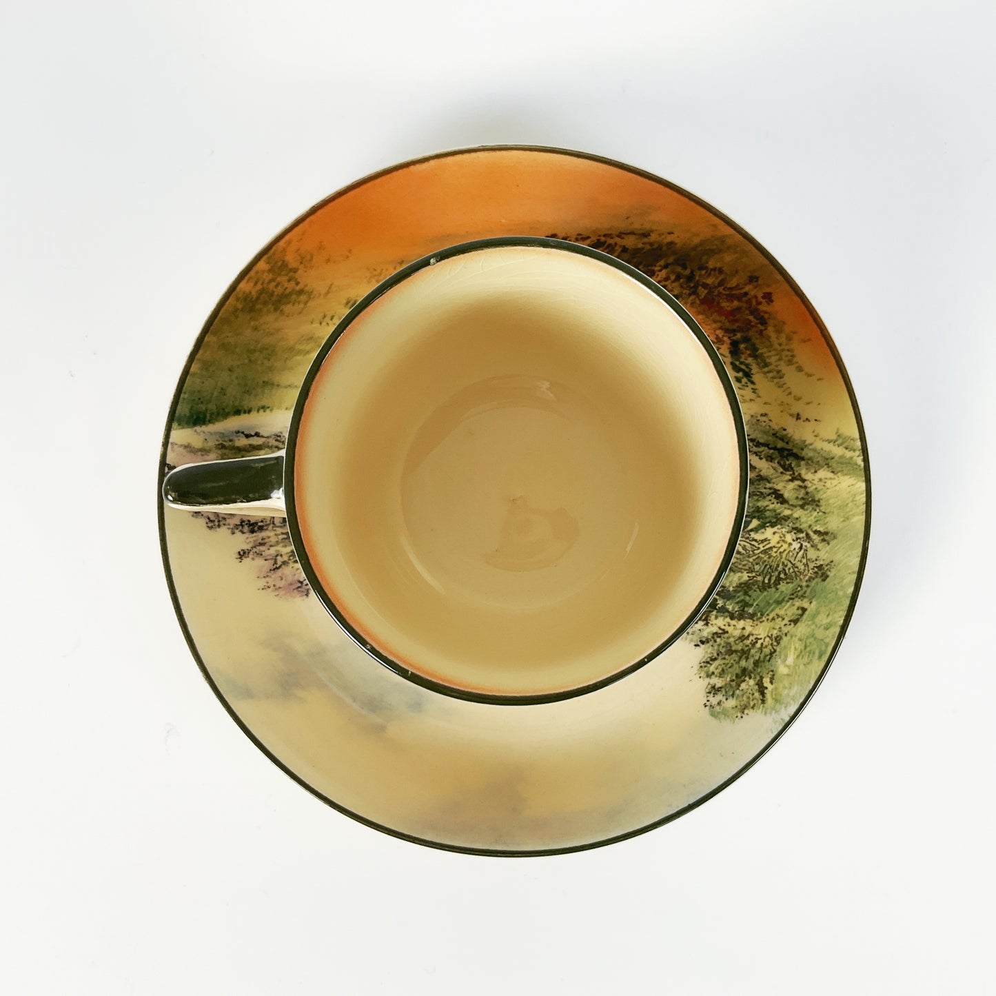 Royal Doulton - Teacup + Saucer