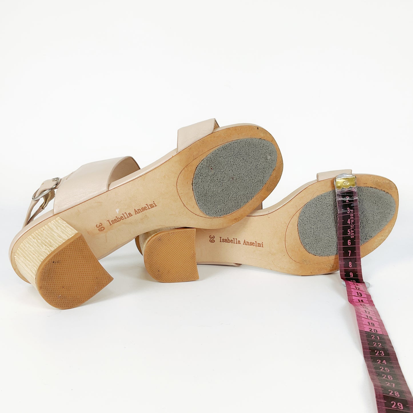 Isabella Anselmi - Nude Block Heels