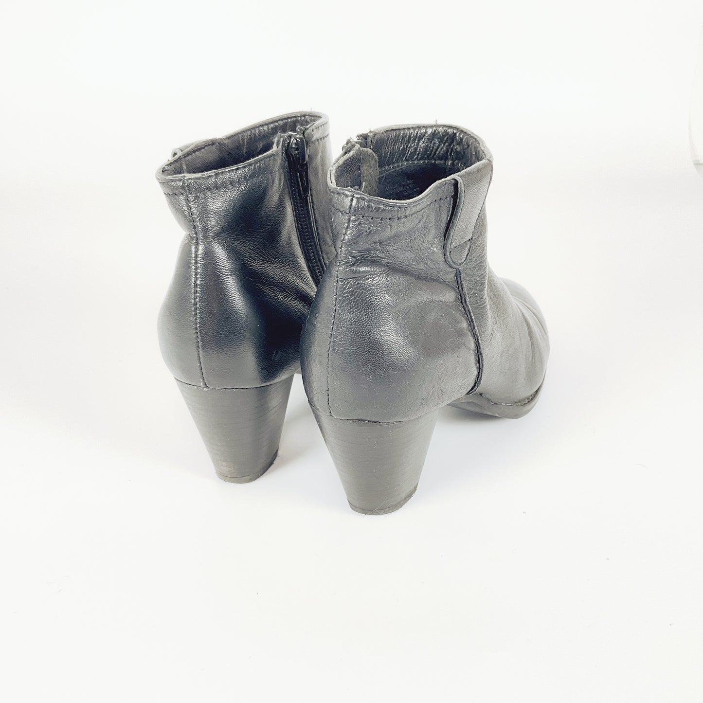 Paloma Rossi - Black Leather Ankle Boots