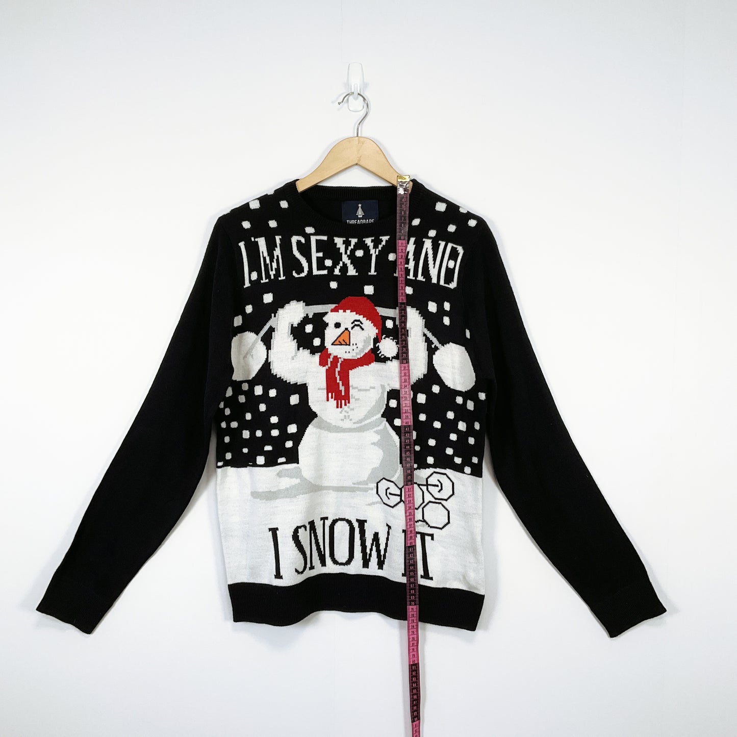 THREADBARE - Christmas Sweater