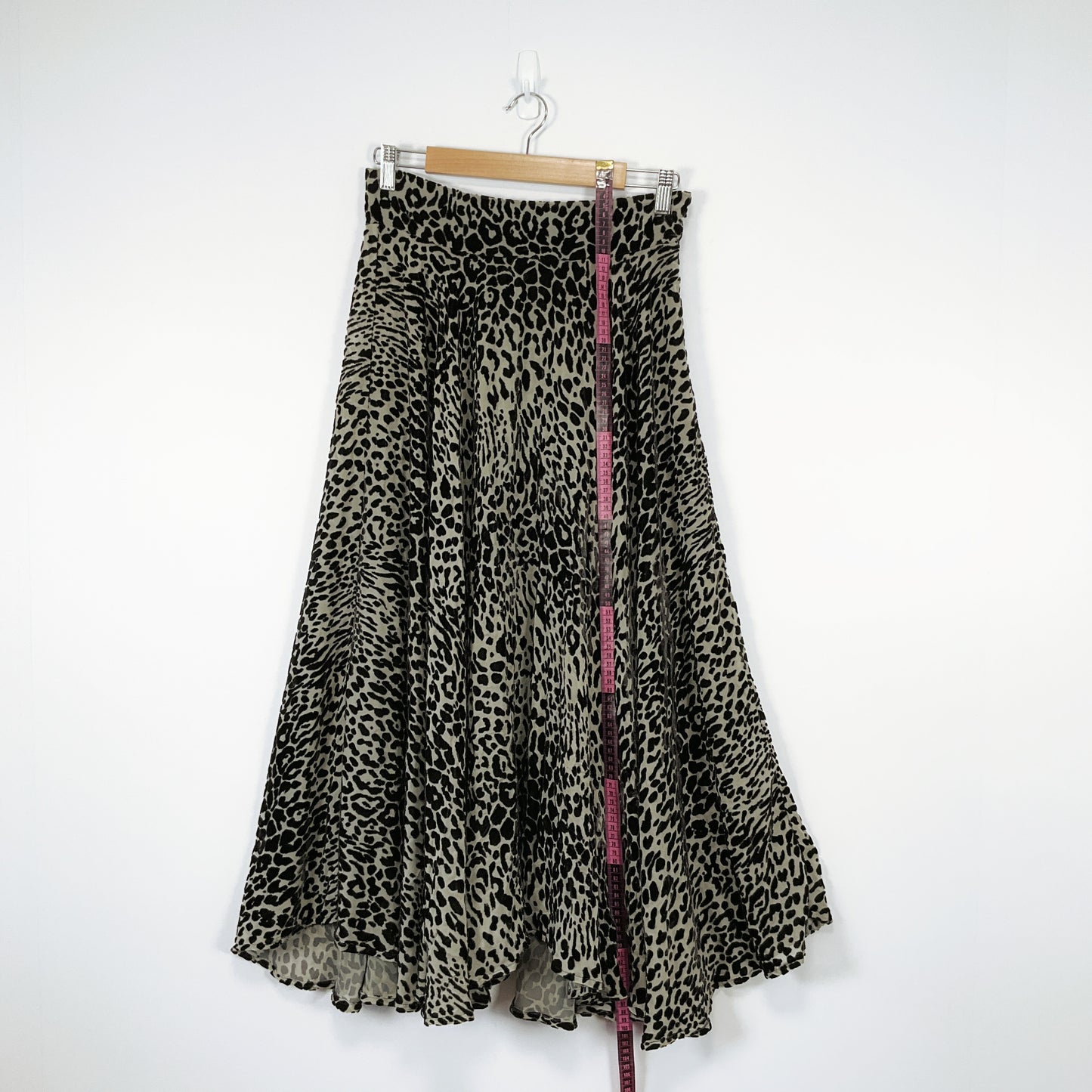 Sera Lilly - Leopard Print Midi Skirt