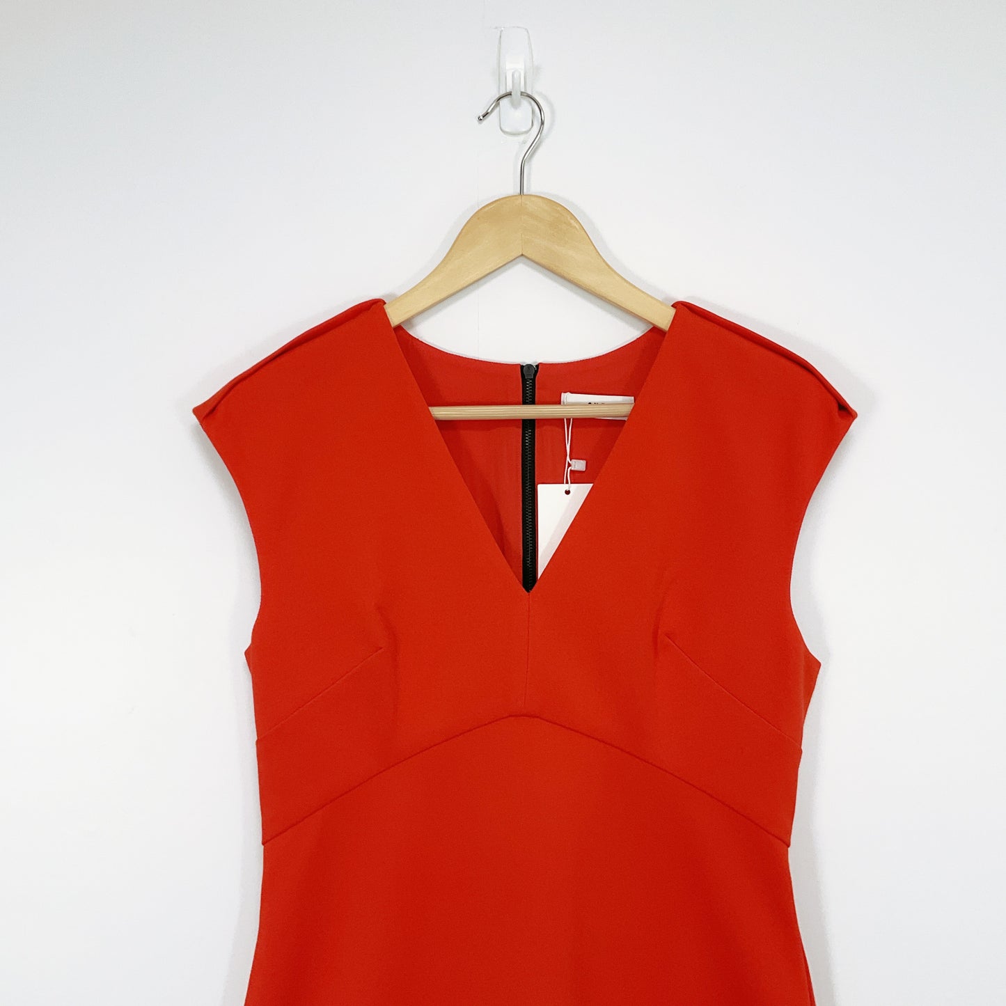 CUE - Back zip Red Dress